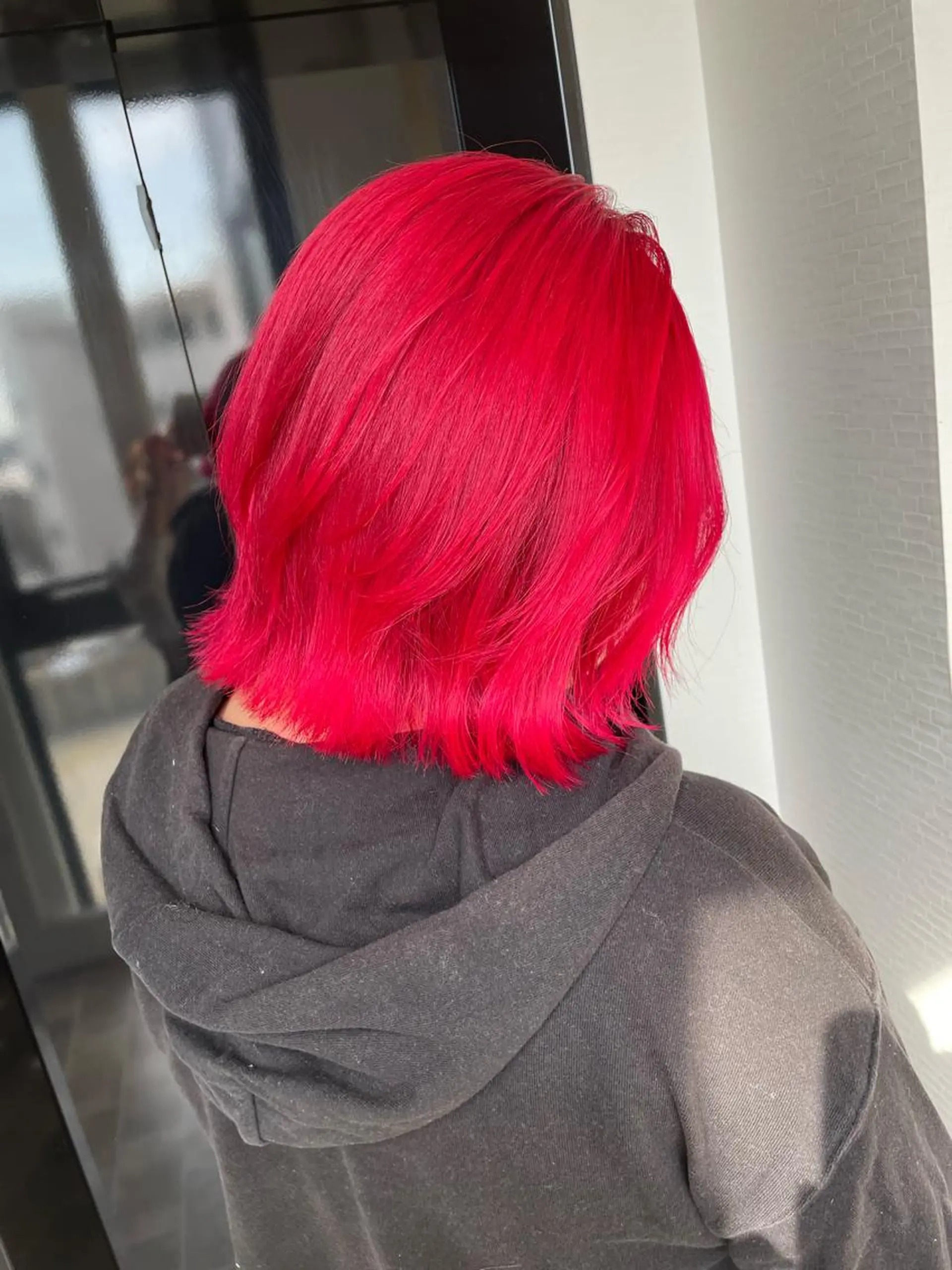 ミディアム カラー ボブレイヤー レッドカラー ボブ レイヤーカット ヘアカラー STAR RIVER所属・YUI/ ブリーチカラー🌷のヘアスタイル