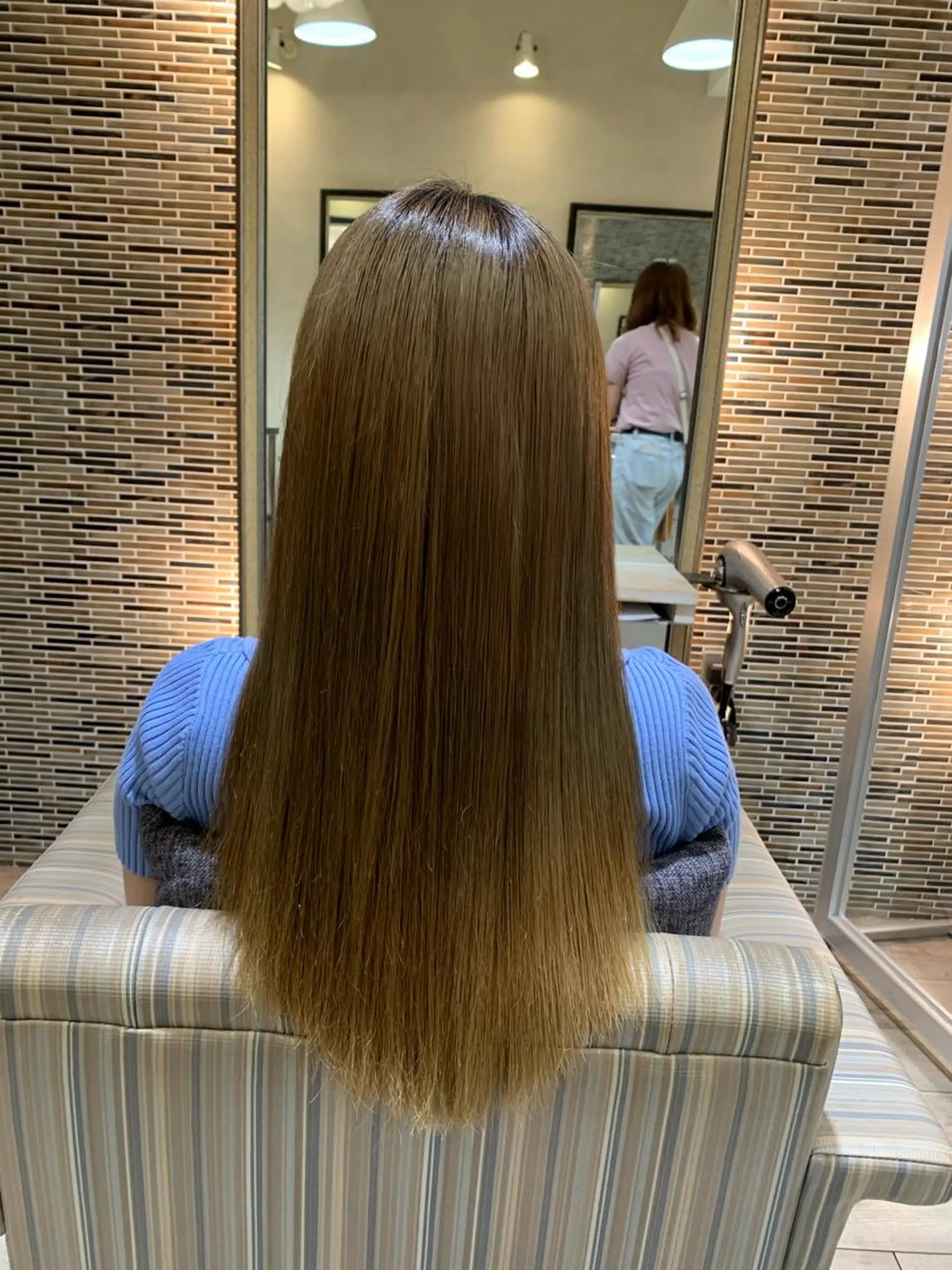 ロング トリートメント ぱく みやんのヘアスタイル