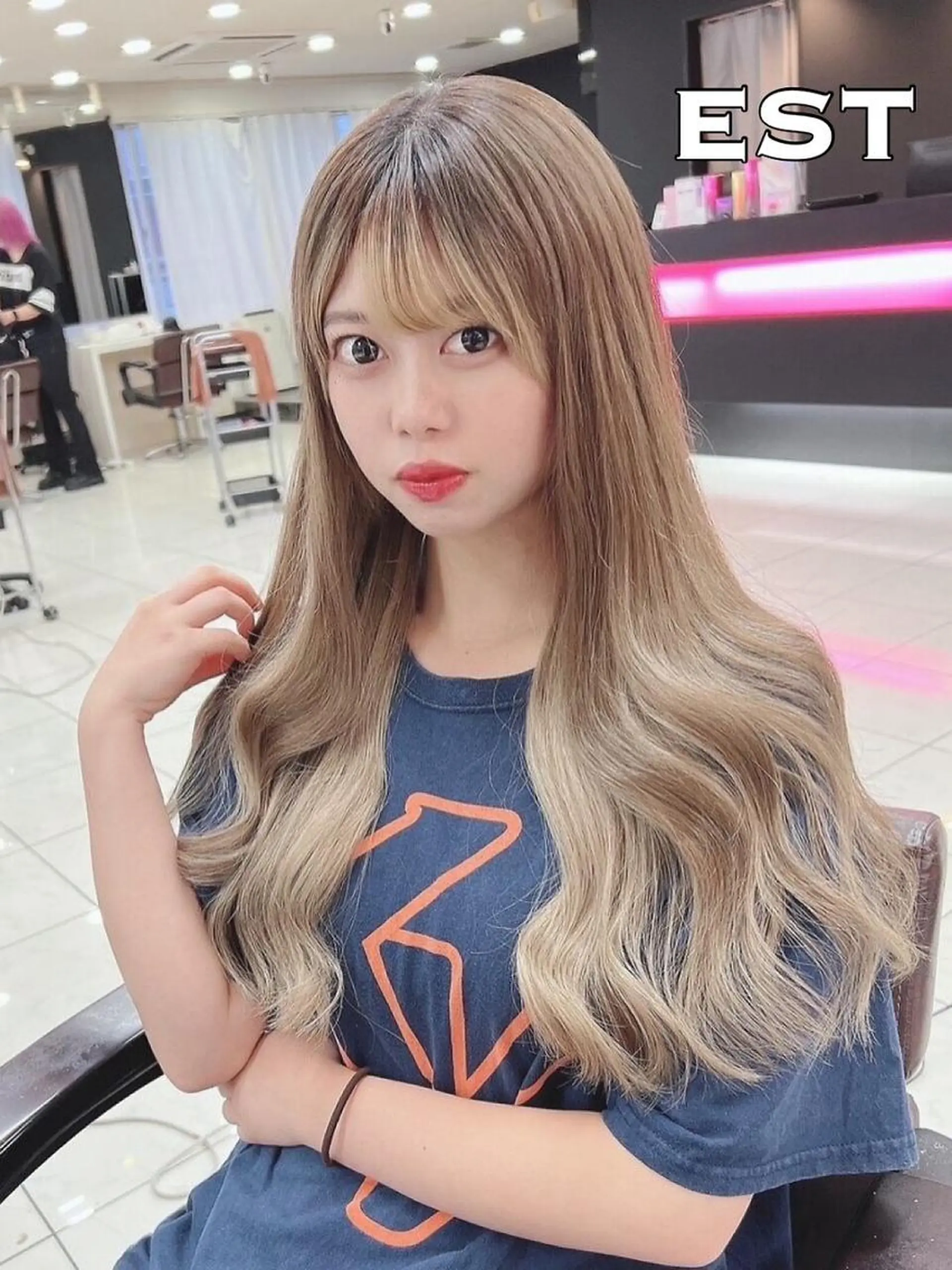 ロング ヘアアレンジ シールエクステ パープルカラー エクステ ハイライト 髪質改善 M. KURUMIのヘアスタイル