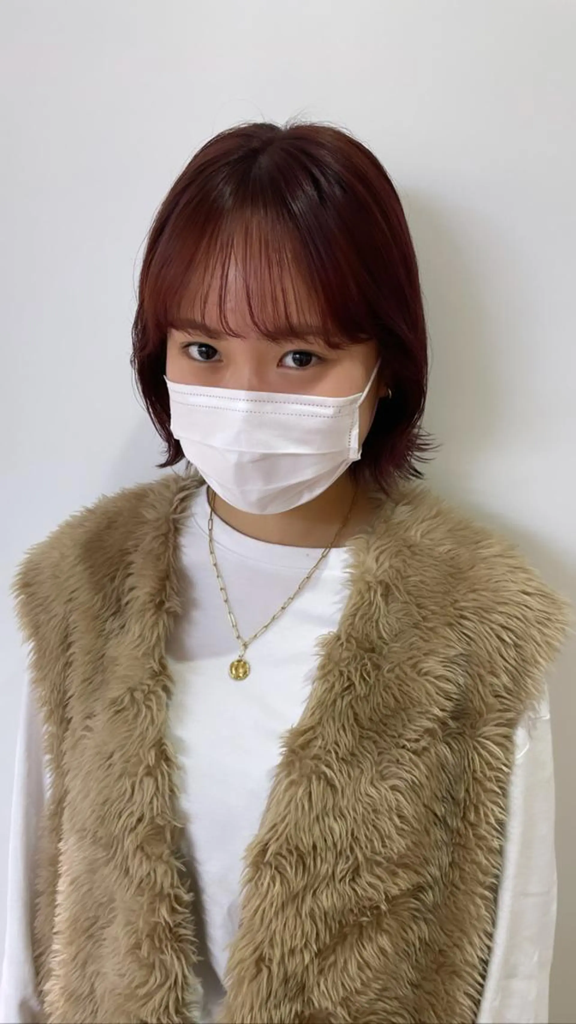 ミディアム カラー ヘアカラー トリートメント MIU/ルーツカラー ボブ/顔周りレイヤーのヘアスタイル