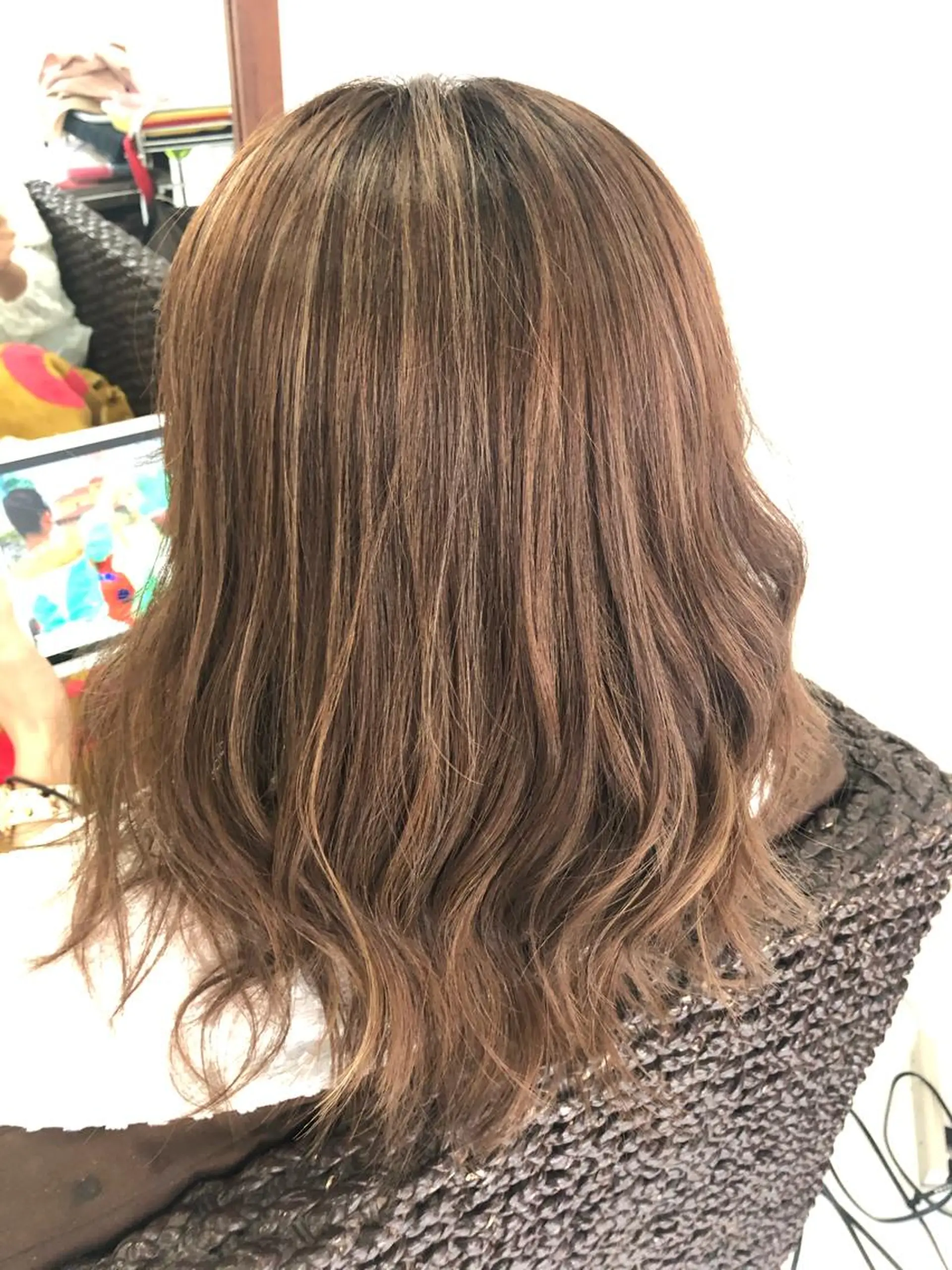 ミディアム カラー HempBeauty 浅野アサミのヘアスタイル