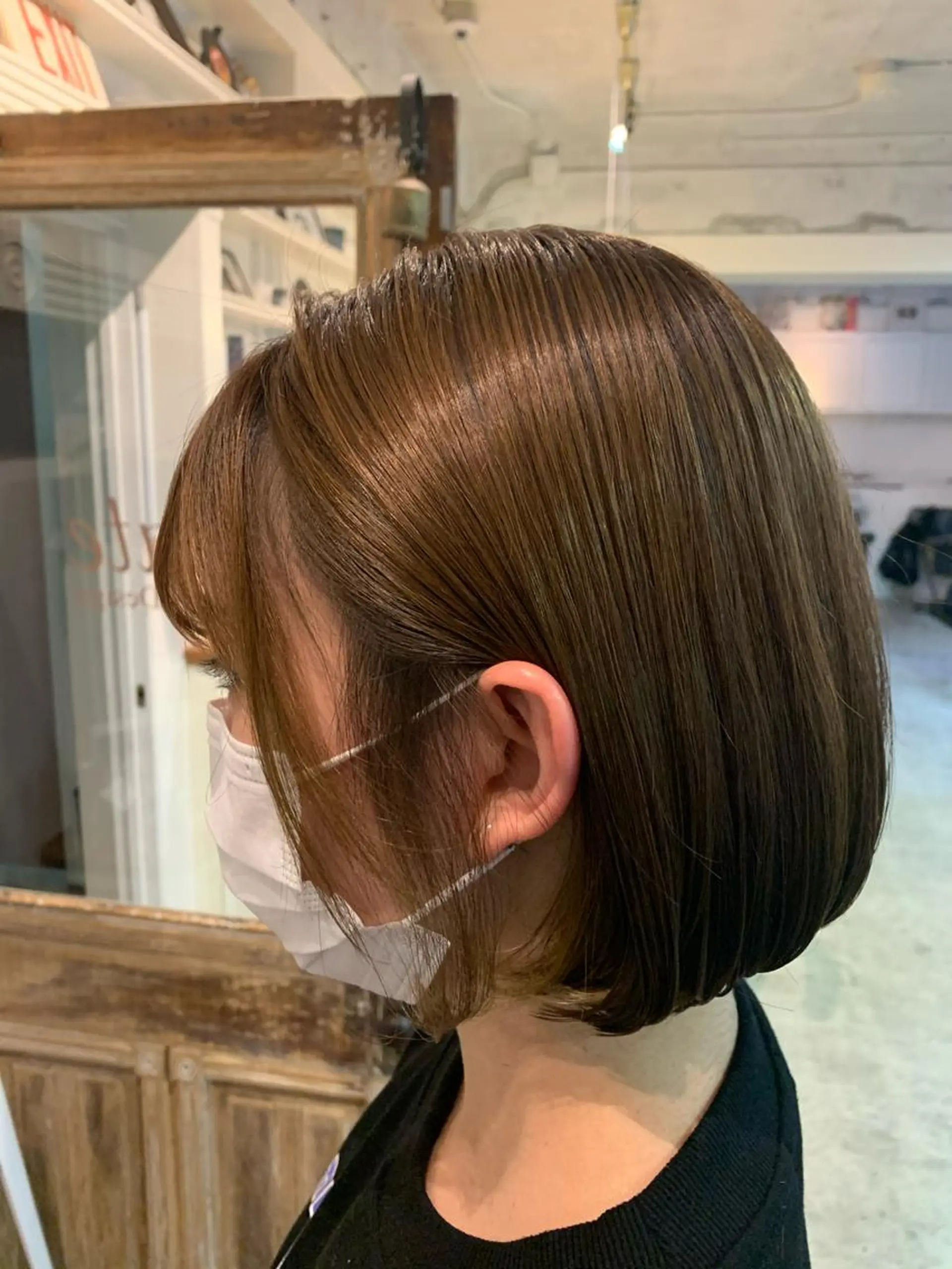 ショート カラー ヘアアレンジ ブラウンカラー シアーブラウン ボブ カット ヘアカラー トリートメント 山崎 澪のヘアスタイル