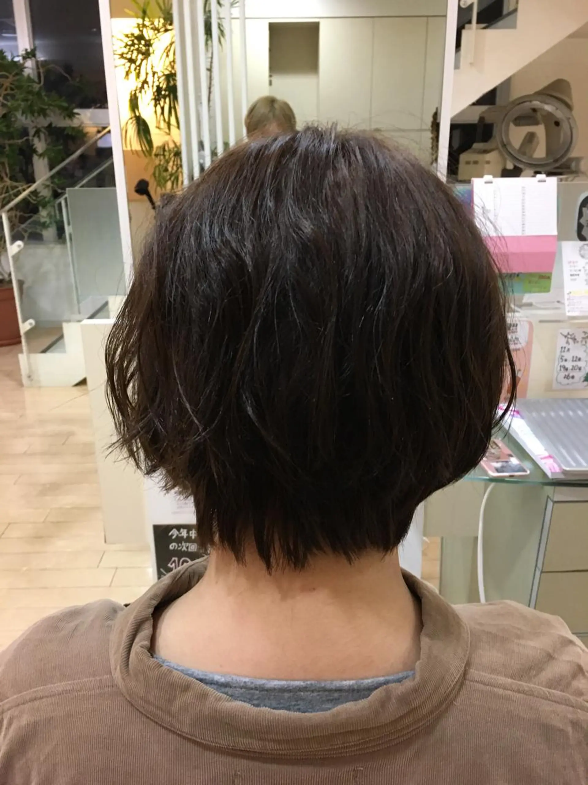 ショート パーマ ショートボブ ボブ ショートヘア カット パーマ 美容しょうへいの店  西長岡所属・斎藤 舞香のヘアスタイル