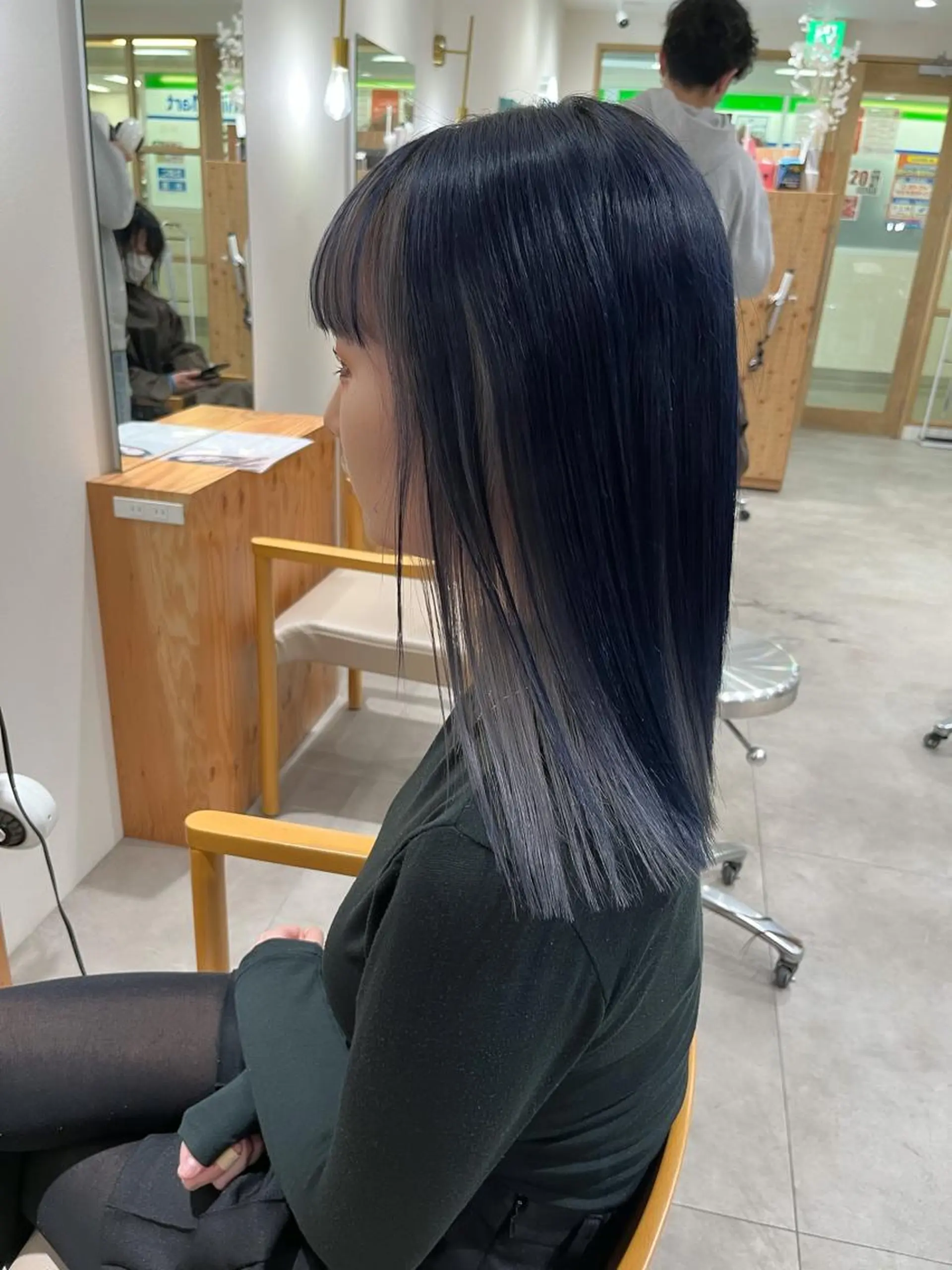 カラー ヘアカラー eNN『エン』所属・河原 楓樹のヘアスタイル