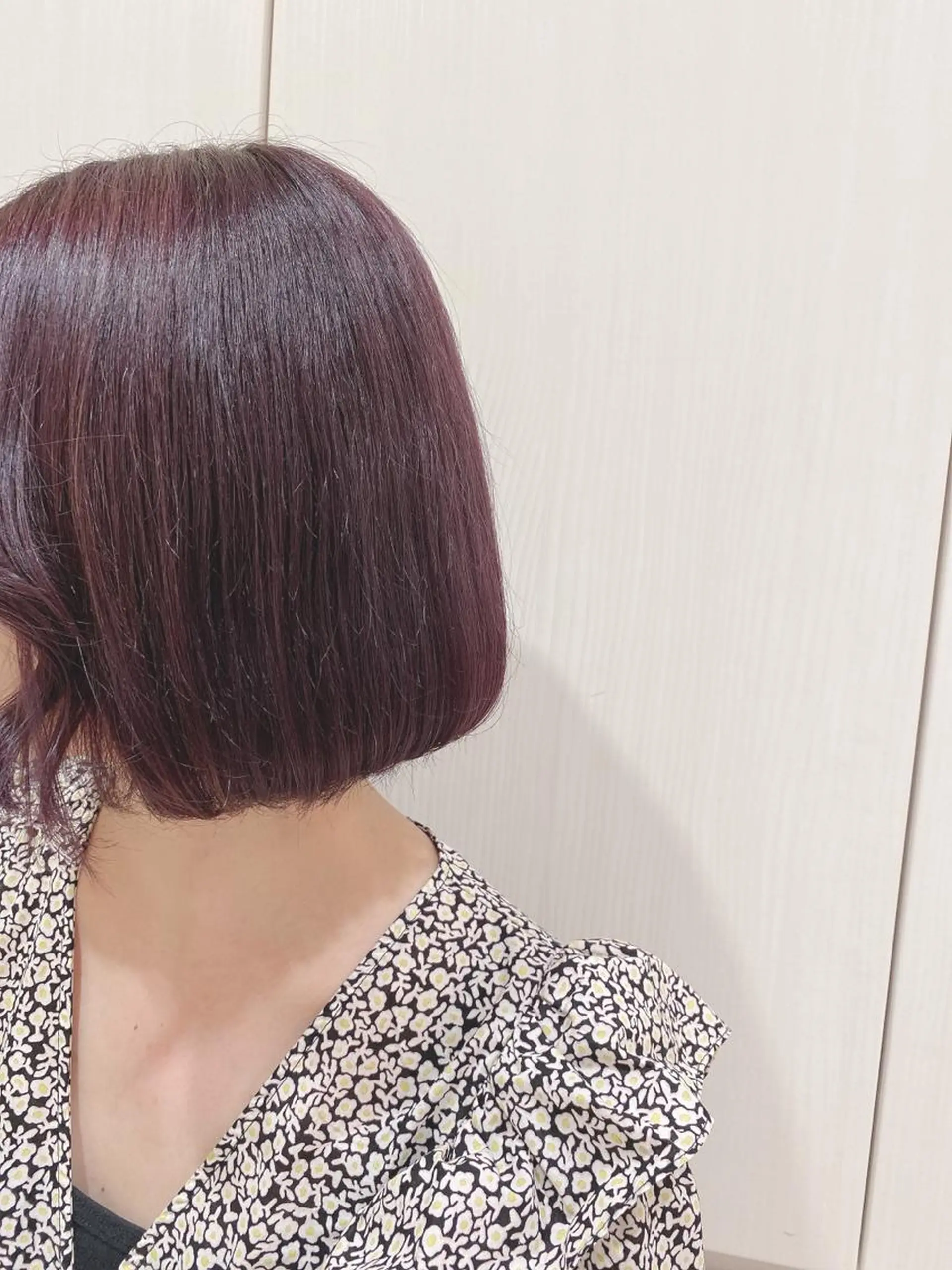 ショート カラー ブリーチ MITSUKI🤍 モテ髪×韓国レイヤーのヘアスタイル
