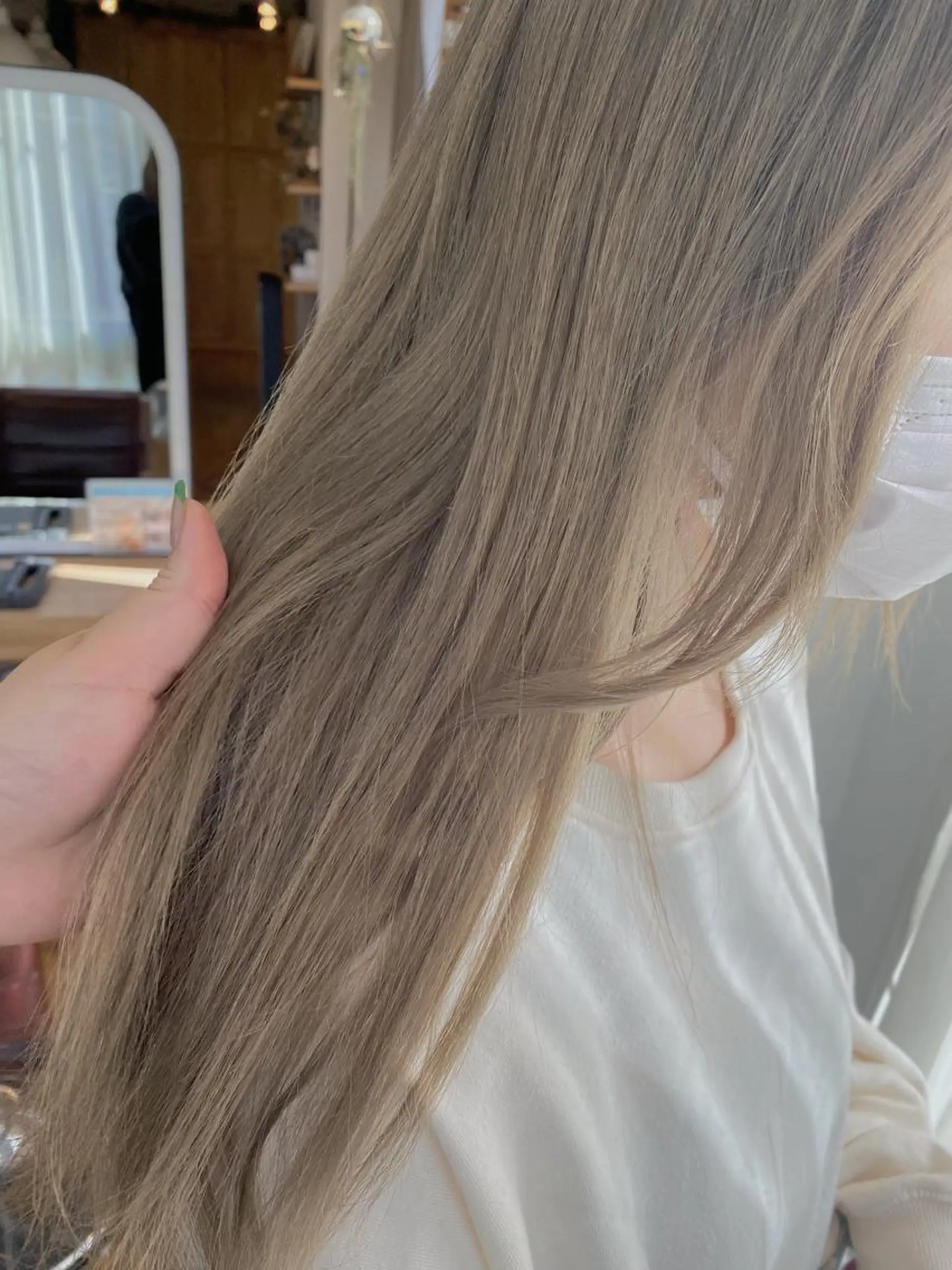 ミディアム sio.nail&eyebrow salon shimokitazawa2号店所属・nailist mana𖤐´-のネイルデザイン