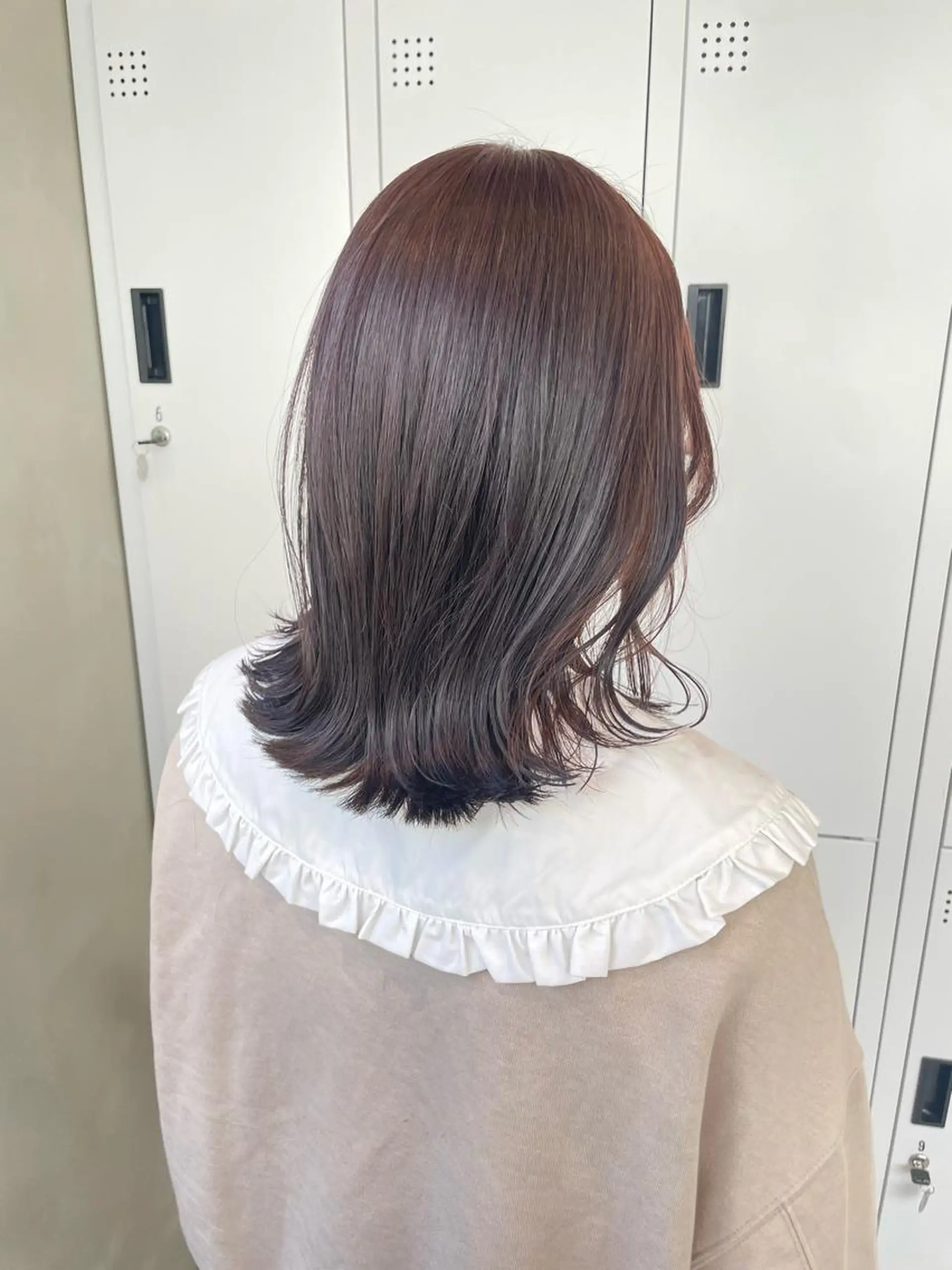 ミディアム くびれヘア 若月 あやかのヘアスタイル