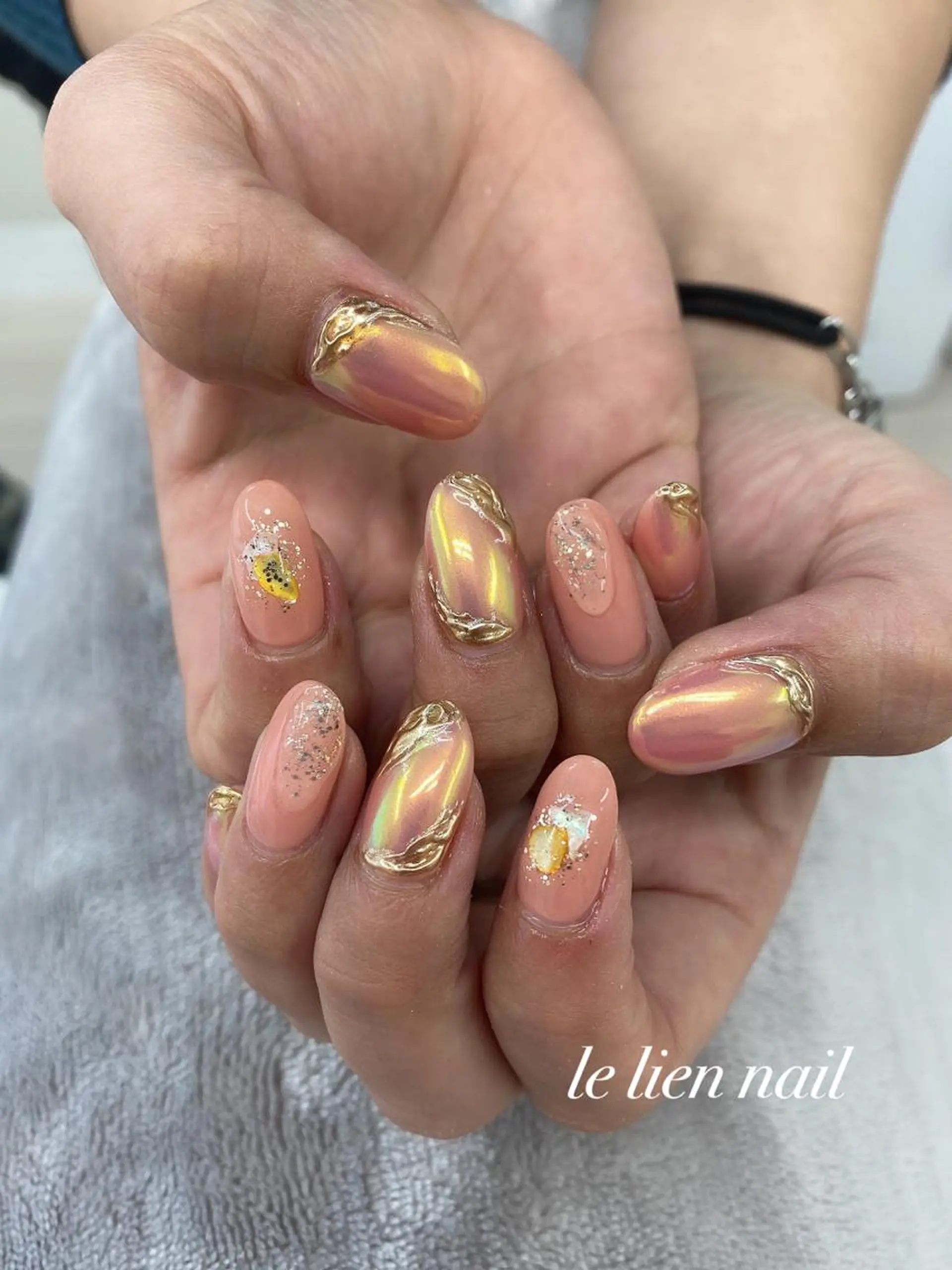 ネイル アートネイル オーロラネイル ニュアンスネイル ハンドネイル le lien nailのネイルデザイン