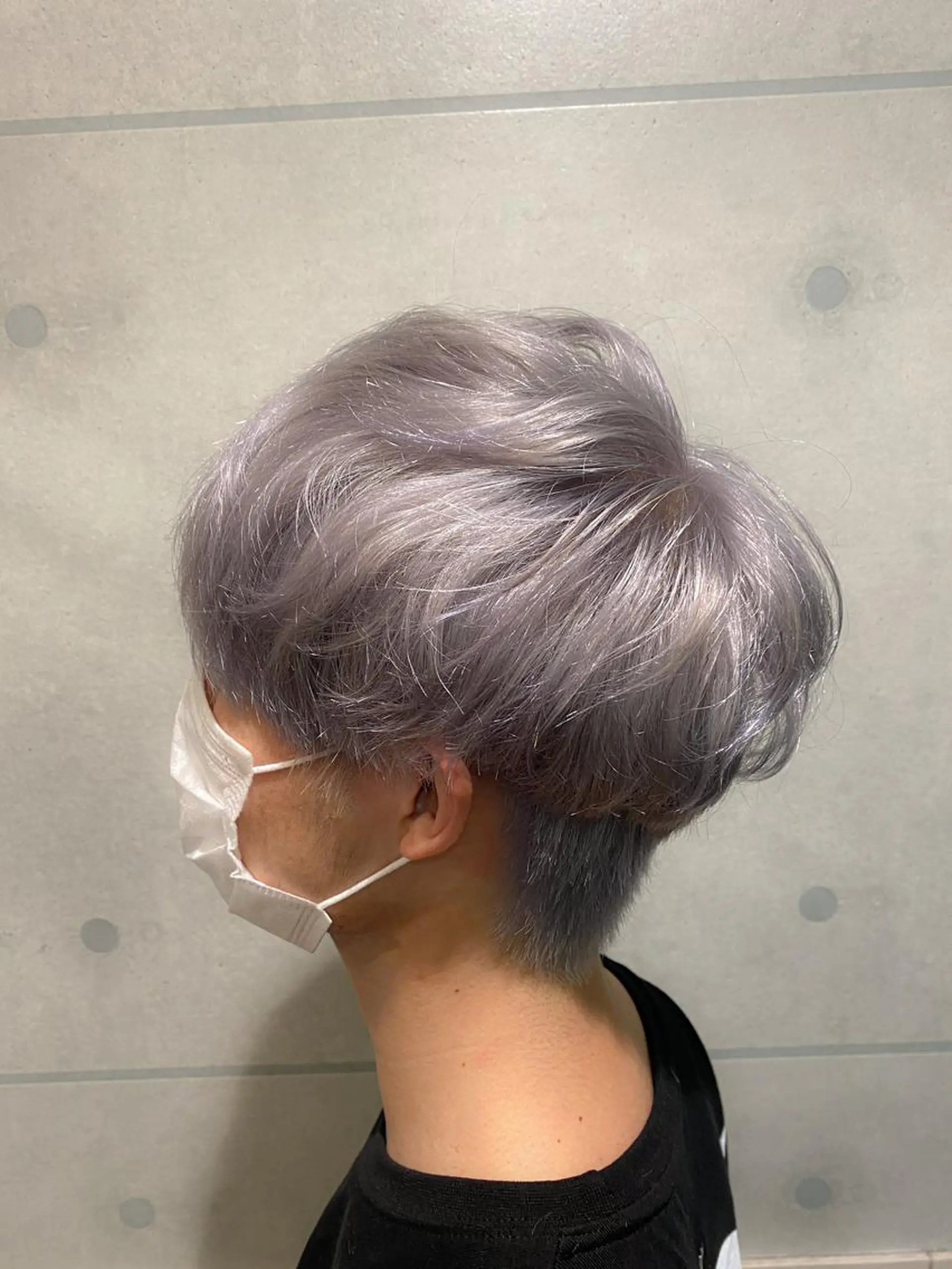 カラー メンズ メンズブリーチ ブリーチ シルバー モデル募集中🤍🫧 舘田　千乃のヘアスタイル