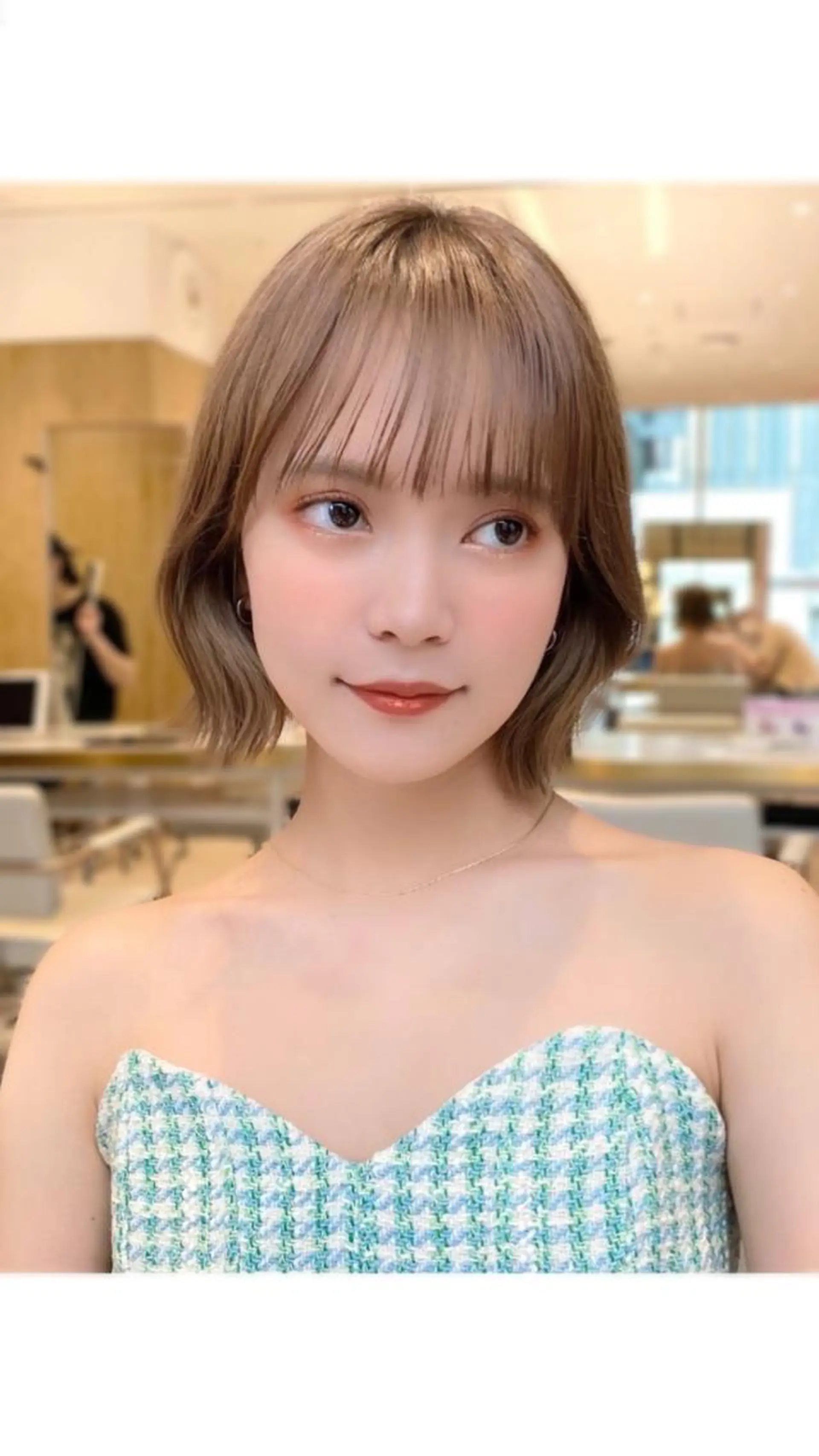 ミディアム カラー パーマ ヘアアレンジ 切りっぱなしボブ バレイヤージュ ブリーチ ケアブリーチ 透明感カラー カット ヘアカラー トリートメント ヘアセット 小野寺瑞希 /最小顔カットのヘアスタイル