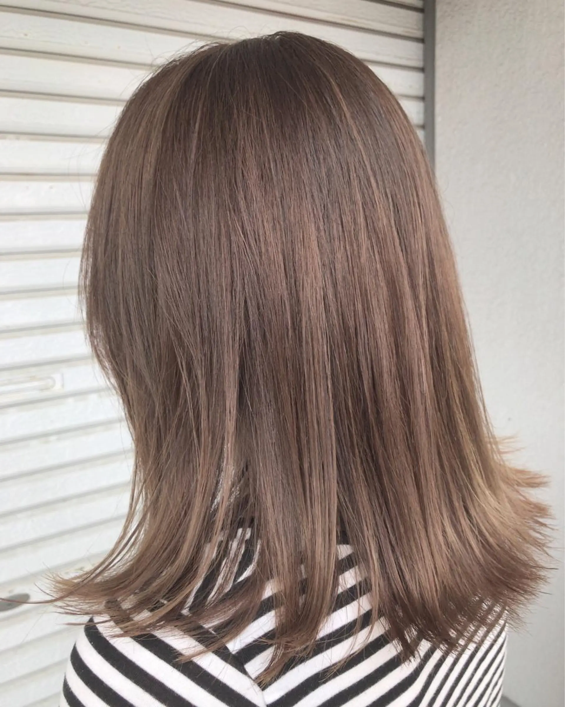 ミディアム カラー レイヤーカット匠 イソザキノリユキのヘアスタイル