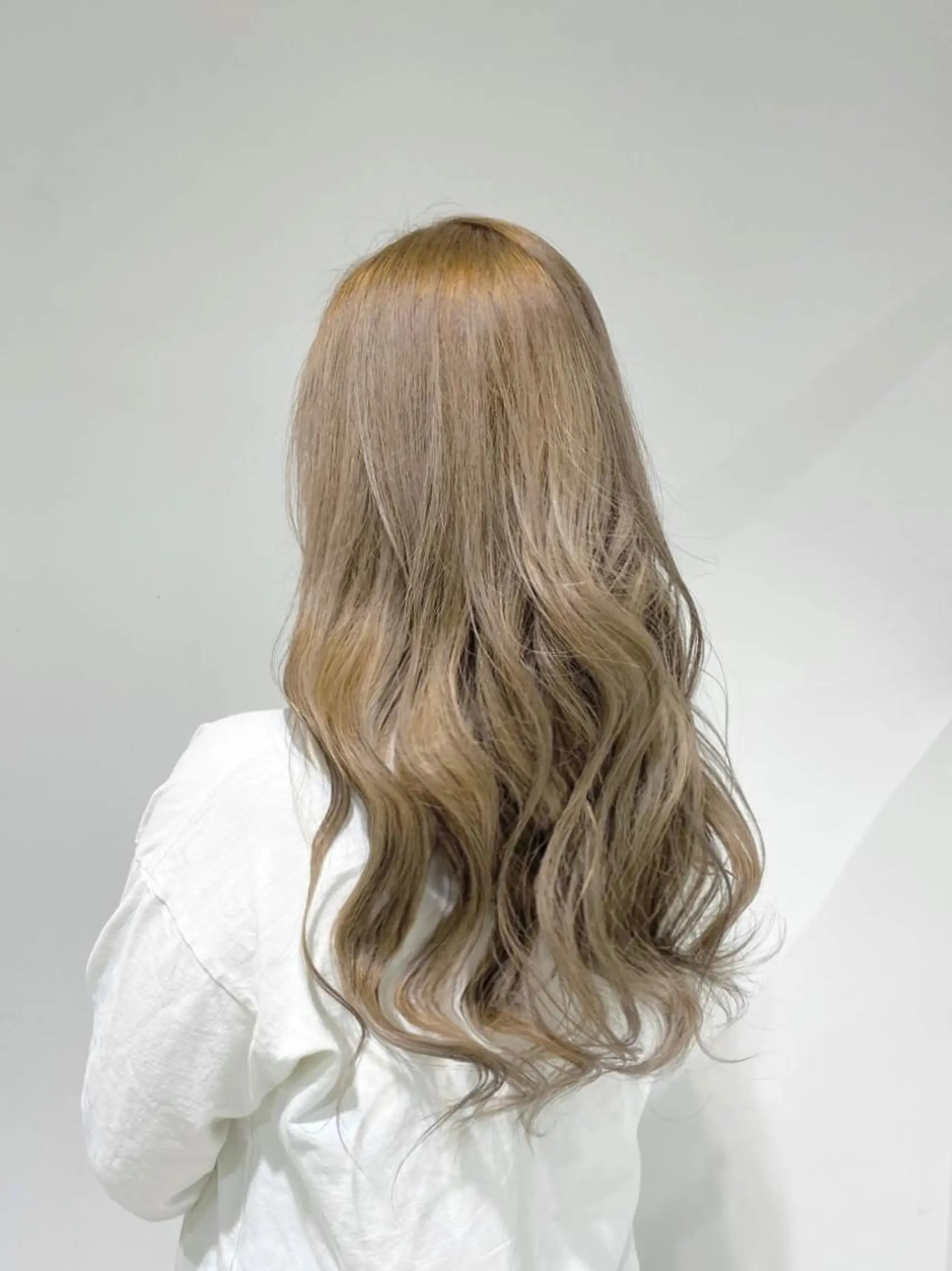 ロング カット ヘアカラー トリートメント motel所属・モデルや芸能人も通う ✨マンツーマンサロンのヘアスタイル
