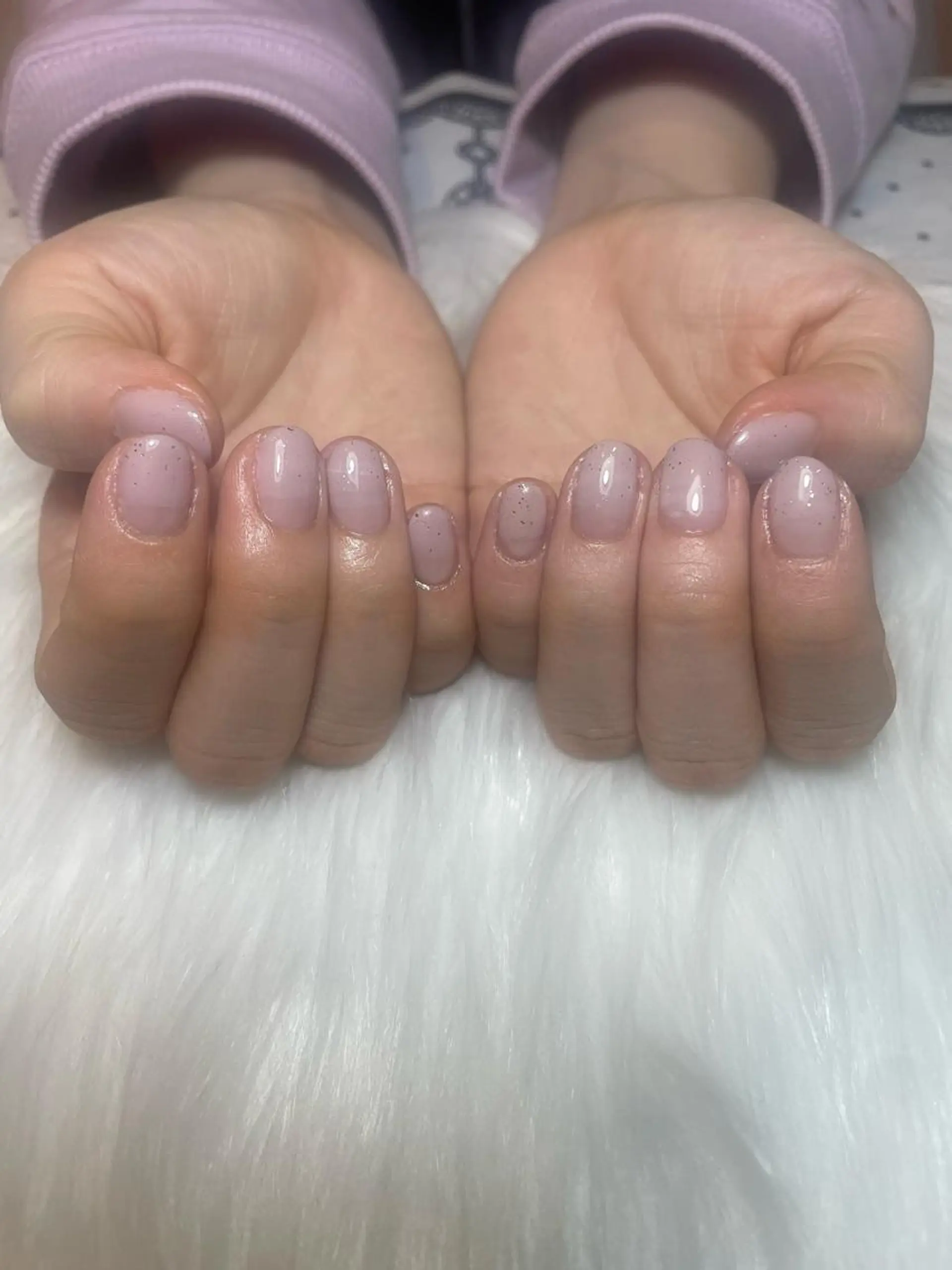 ネイル グラデーション 大袋駅東口徒歩2分 alivioのネイルデザイン