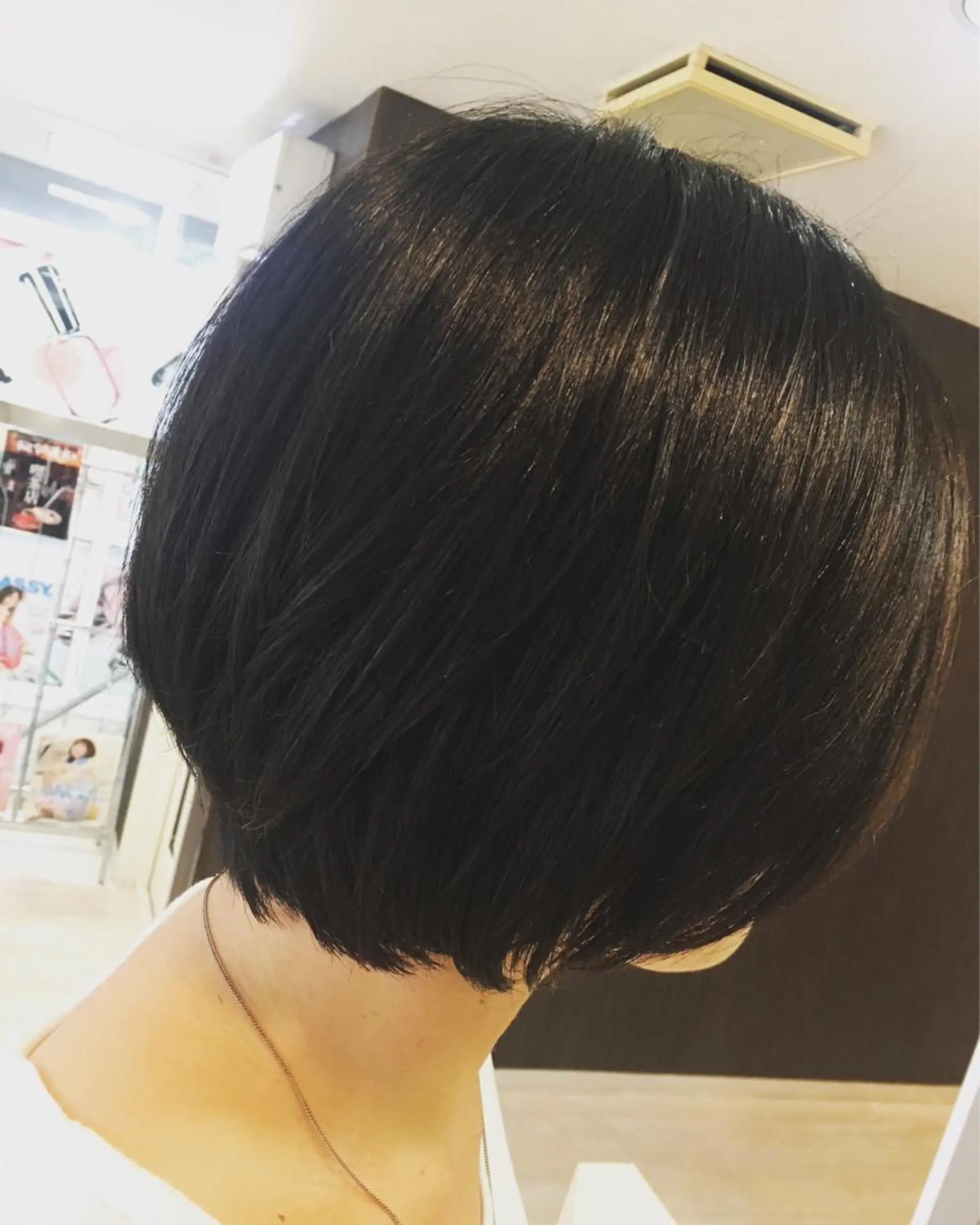 ショート カラー ショートボブ ボブ ショートヘア チーフデザイナー 西川凌史のヘアスタイル