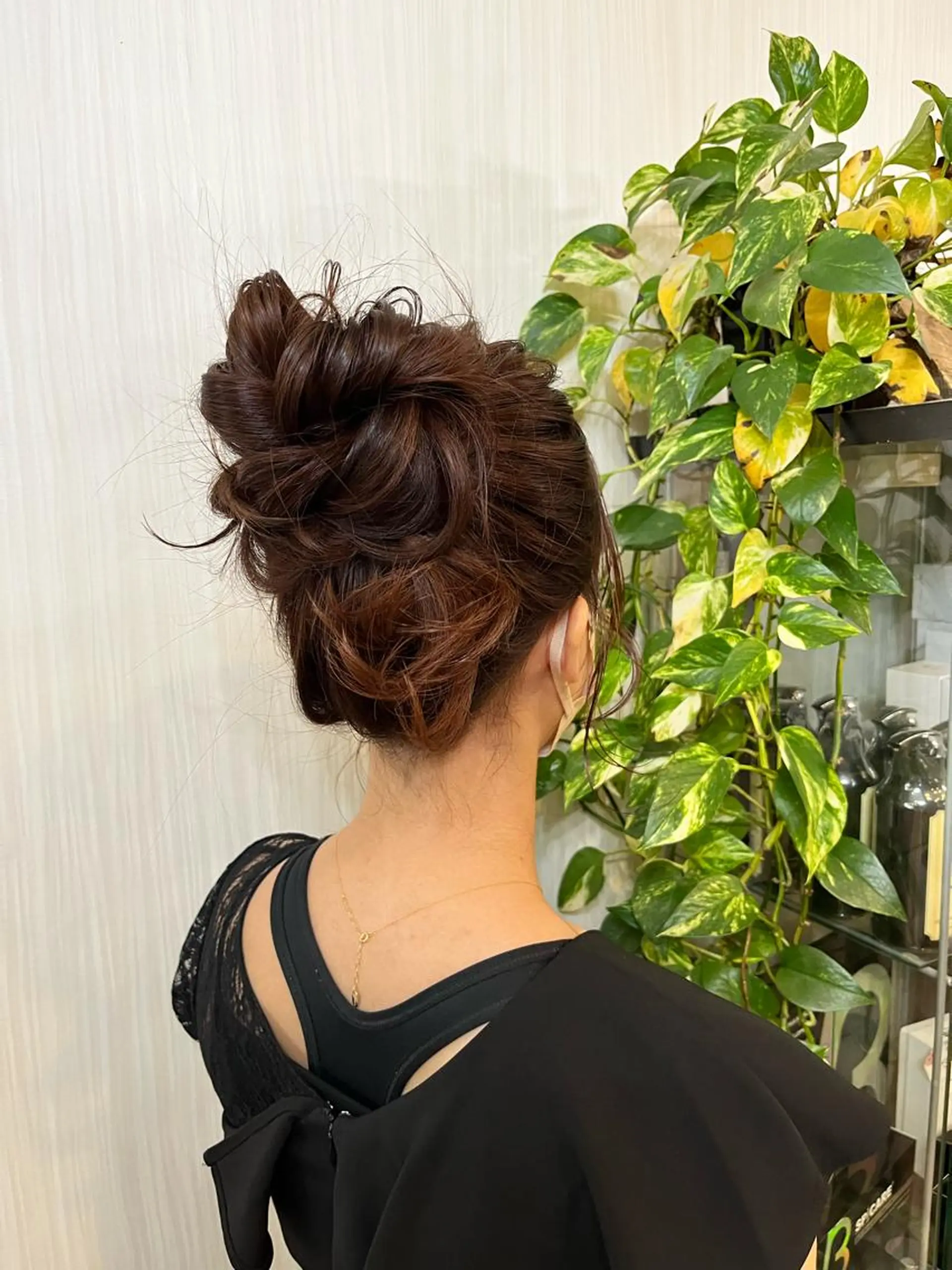 ミディアム ヘアアレンジ ハーフアップ 結婚式・ブライダル ヘアセット きむえり/セット/ 髪質改善/カラーのヘアスタイル