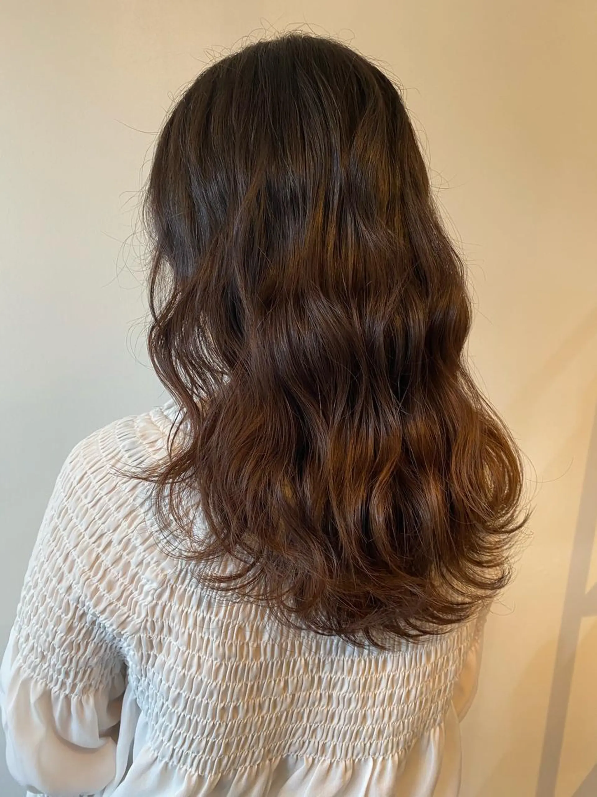 セミロング カラー 安藤 佑衣のヘアスタイル