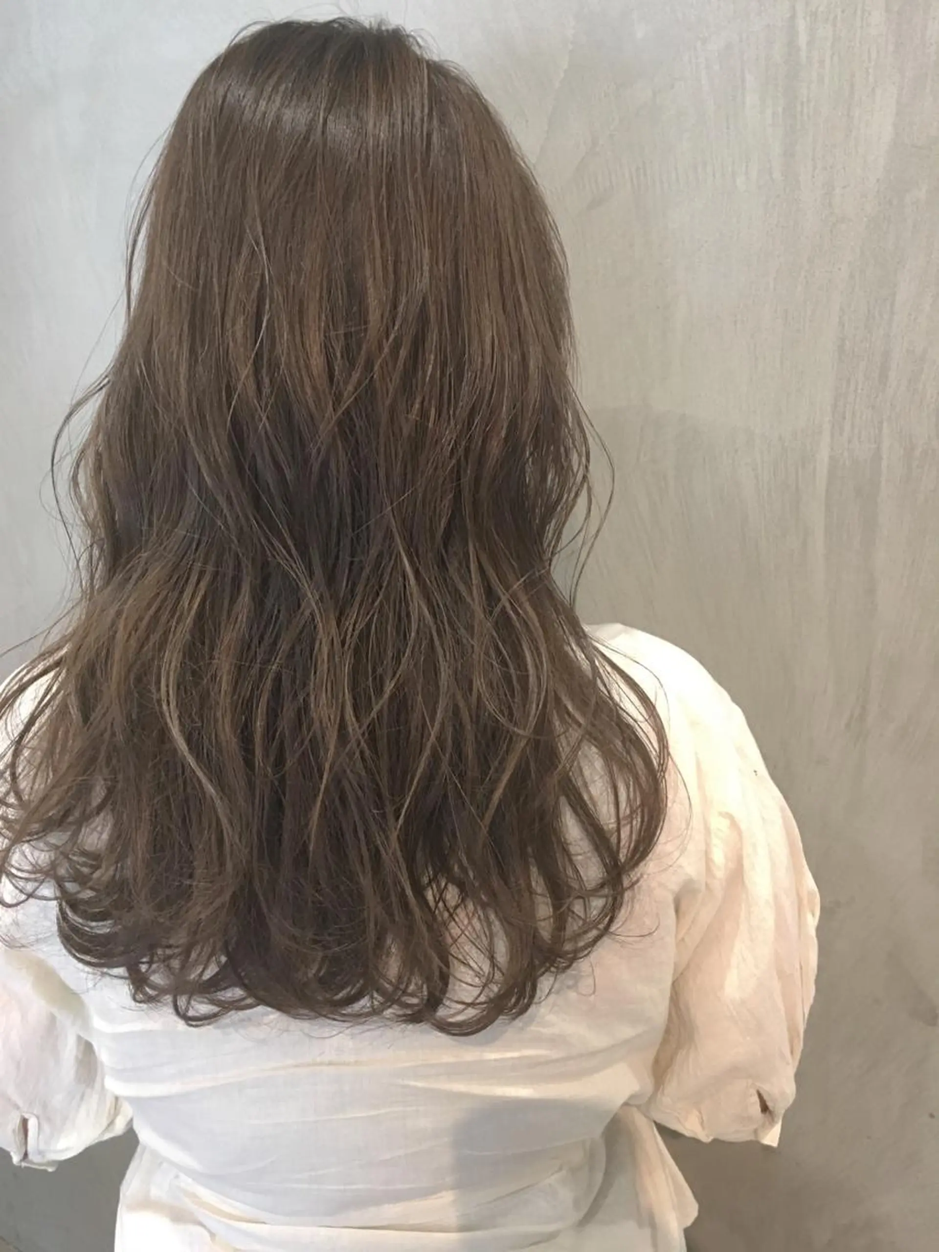 ロング カラー 🩷🍭中津・梅田 エリア🍬💜のヘアスタイル