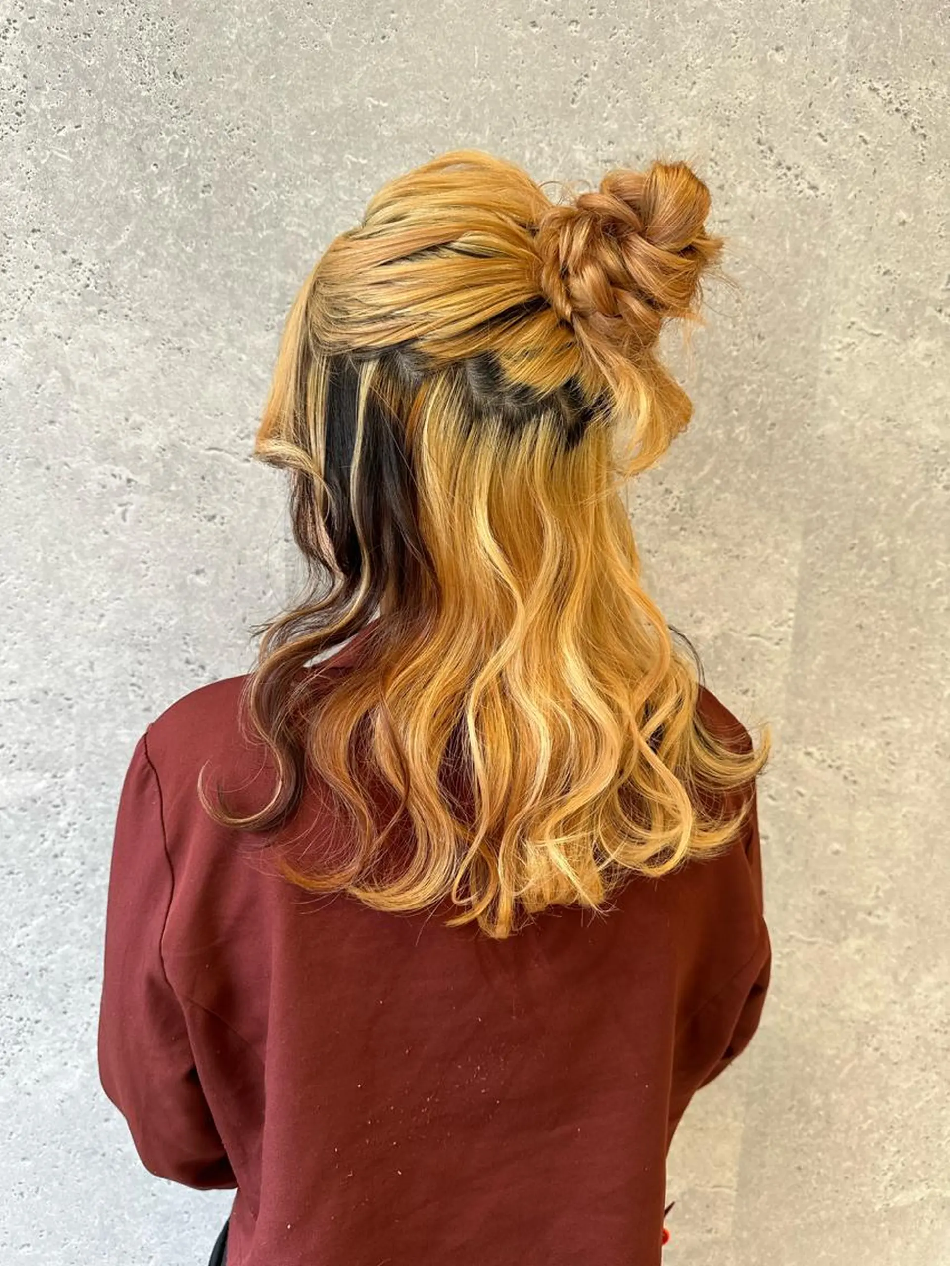 セミロング 🩰 柔らかいカラー tomomi🌛のヘアスタイル