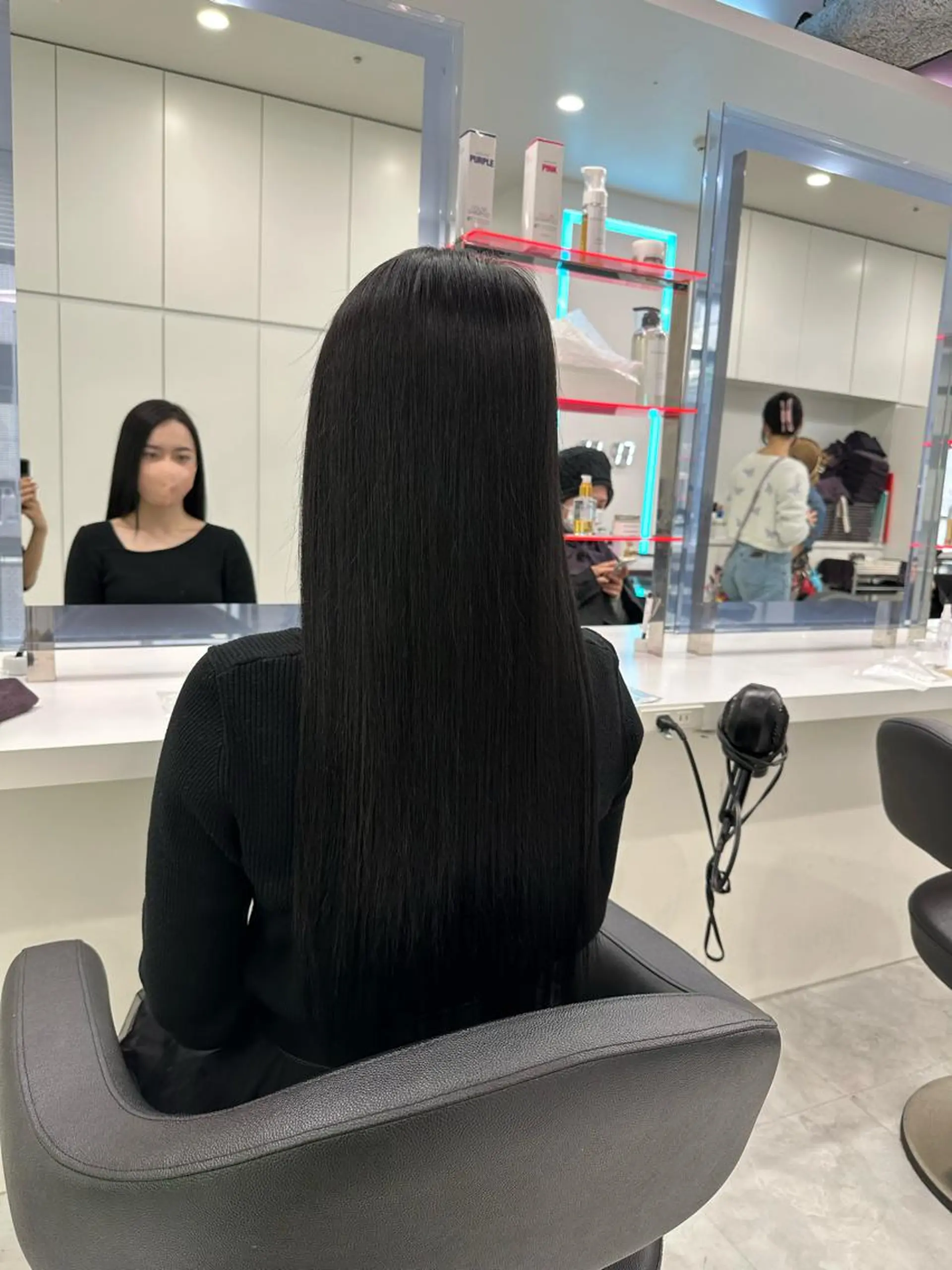 ロング チョコレートブラウン ピンクブラウン ピンクラベンダー 顔周りカット 髪質改善 トリートメント 🤎MISAKI 艶髪モテカラー🤎のヘアスタイル