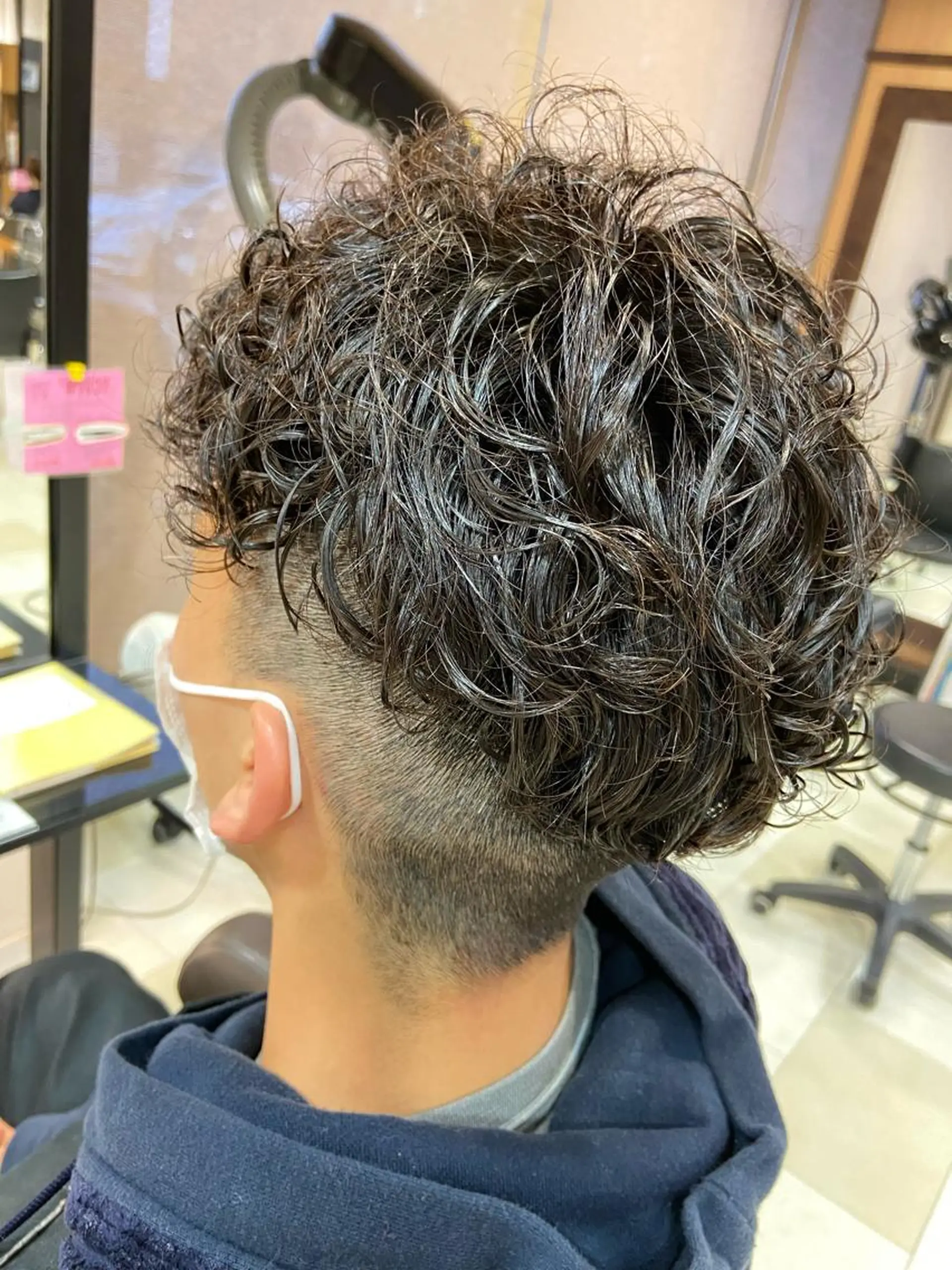 ショート パーマ メンズ メンズパーマ Stella hair mode所属・ステラヘアモード 井澤元樹のヘアスタイル