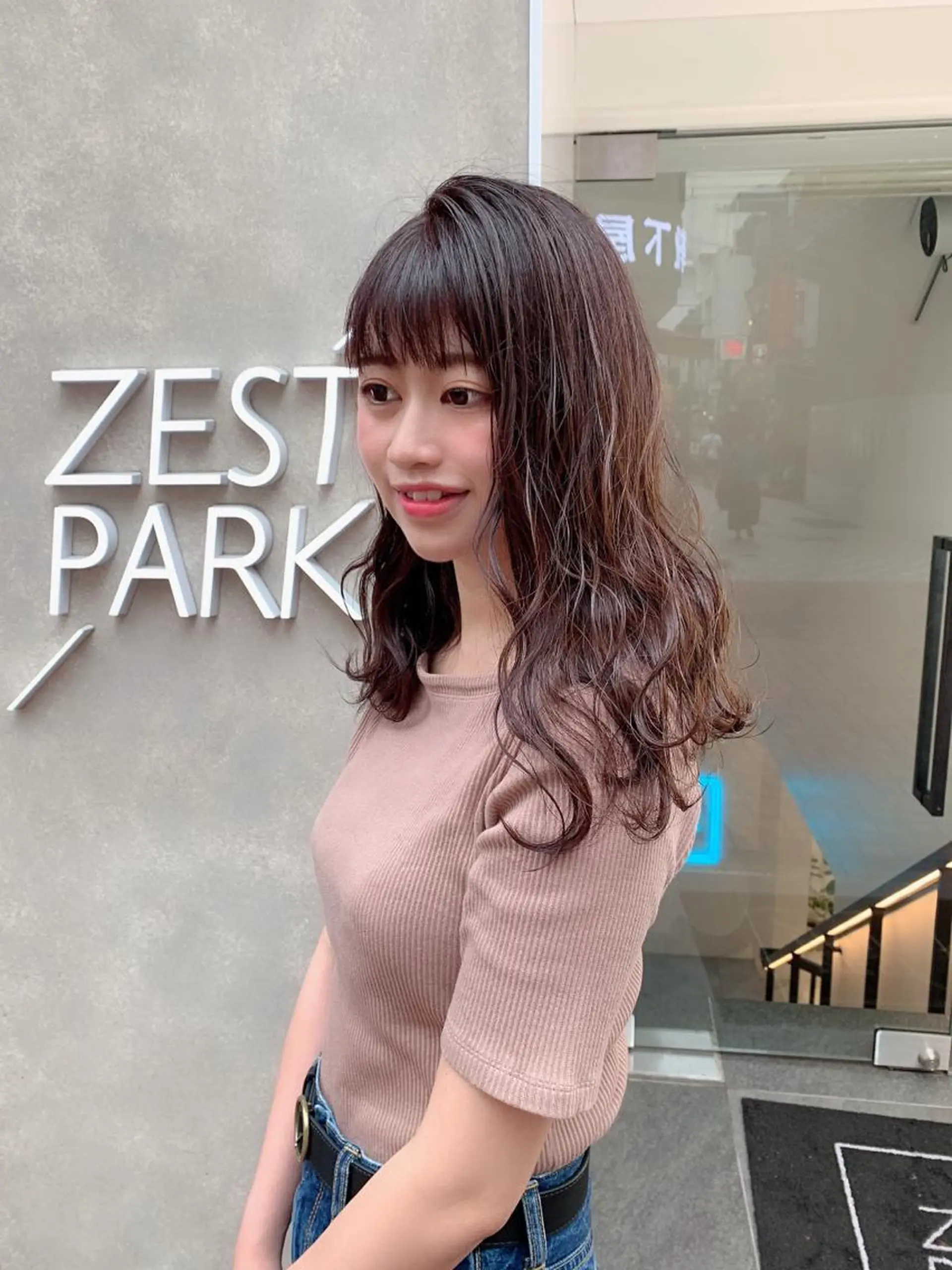 セミロング カラー パーマ ヘアアレンジ MELIA所属・まつげと眉MELIA 鈴木のマツエク・マツパデザイン