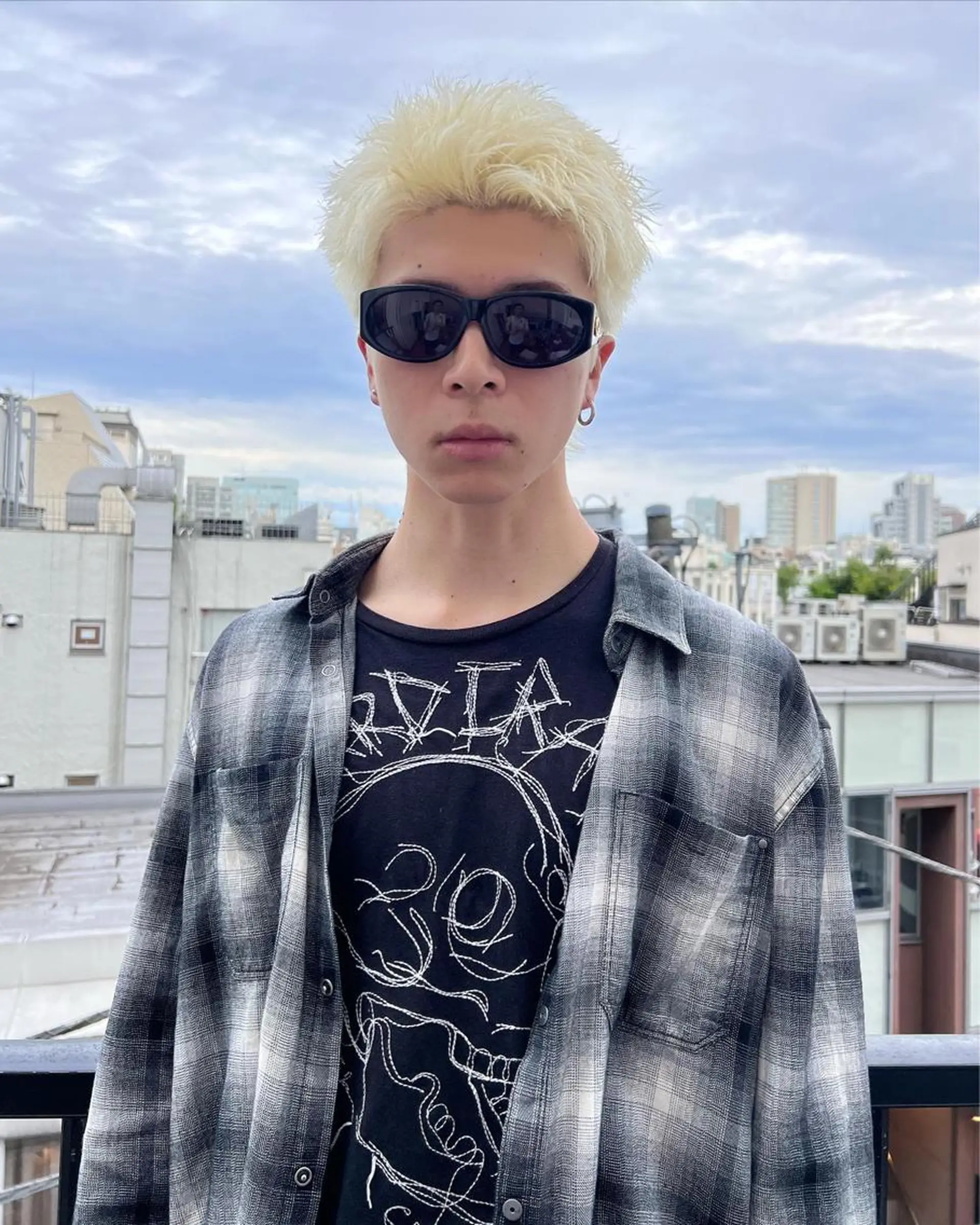 ショート カラー メンズ カット ヘアカラー runsuns メンズカットリュウジのヘアスタイル