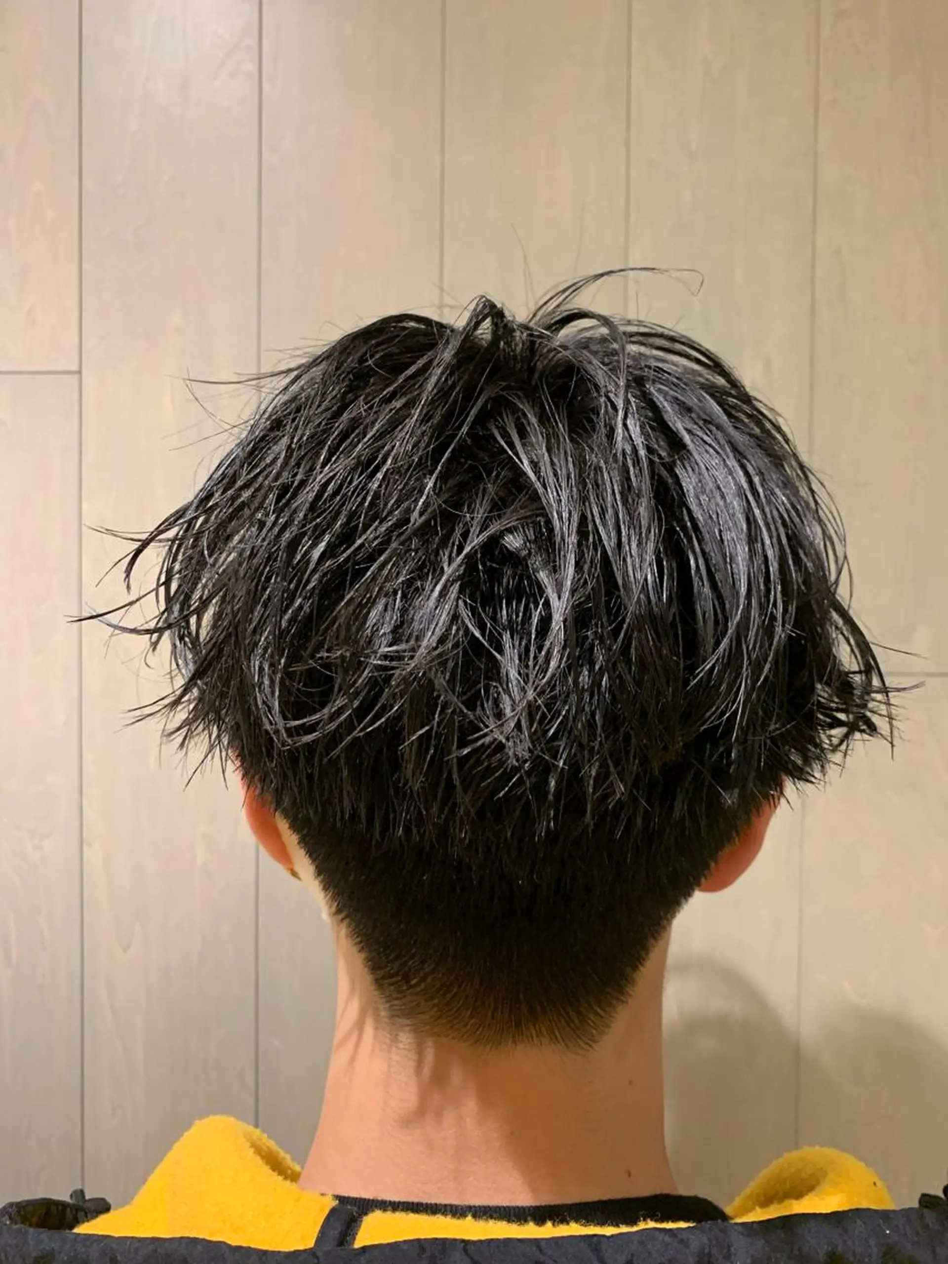ショート メンズ 糟谷 慈英のヘアスタイル