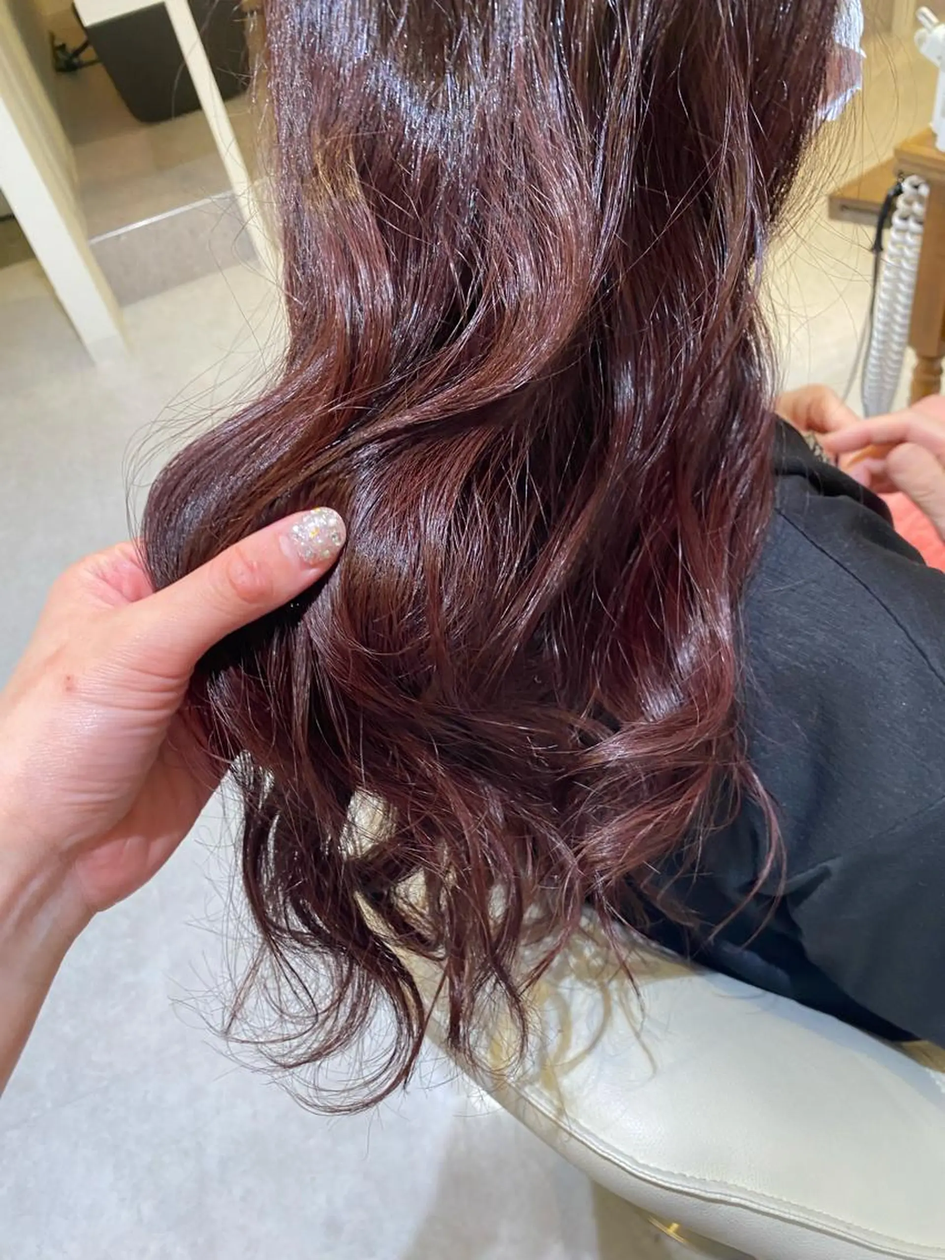 ロング カラー ヘアカラー 梛木 唯のヘアスタイル