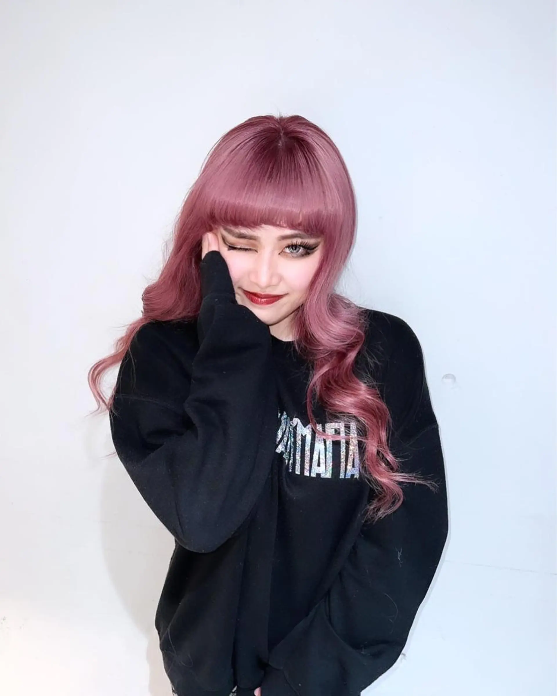 ロング Kvell&Co. YUSUKEのヘアスタイル
