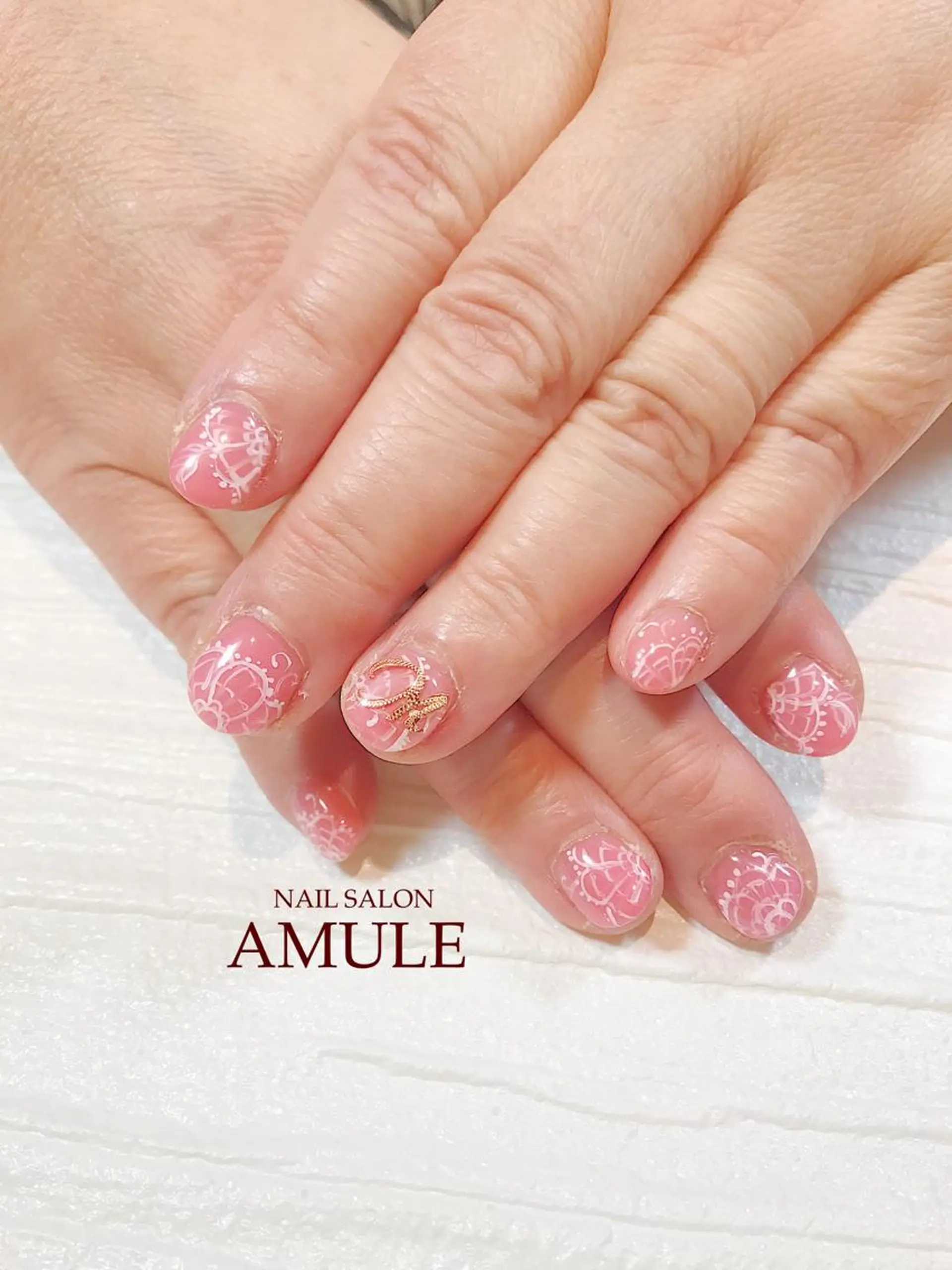 ネイル アートネイル ジェルネイル 持ち込み ワンカラーネイル ハンドネイル NAILSALON AMULEのネイルデザイン