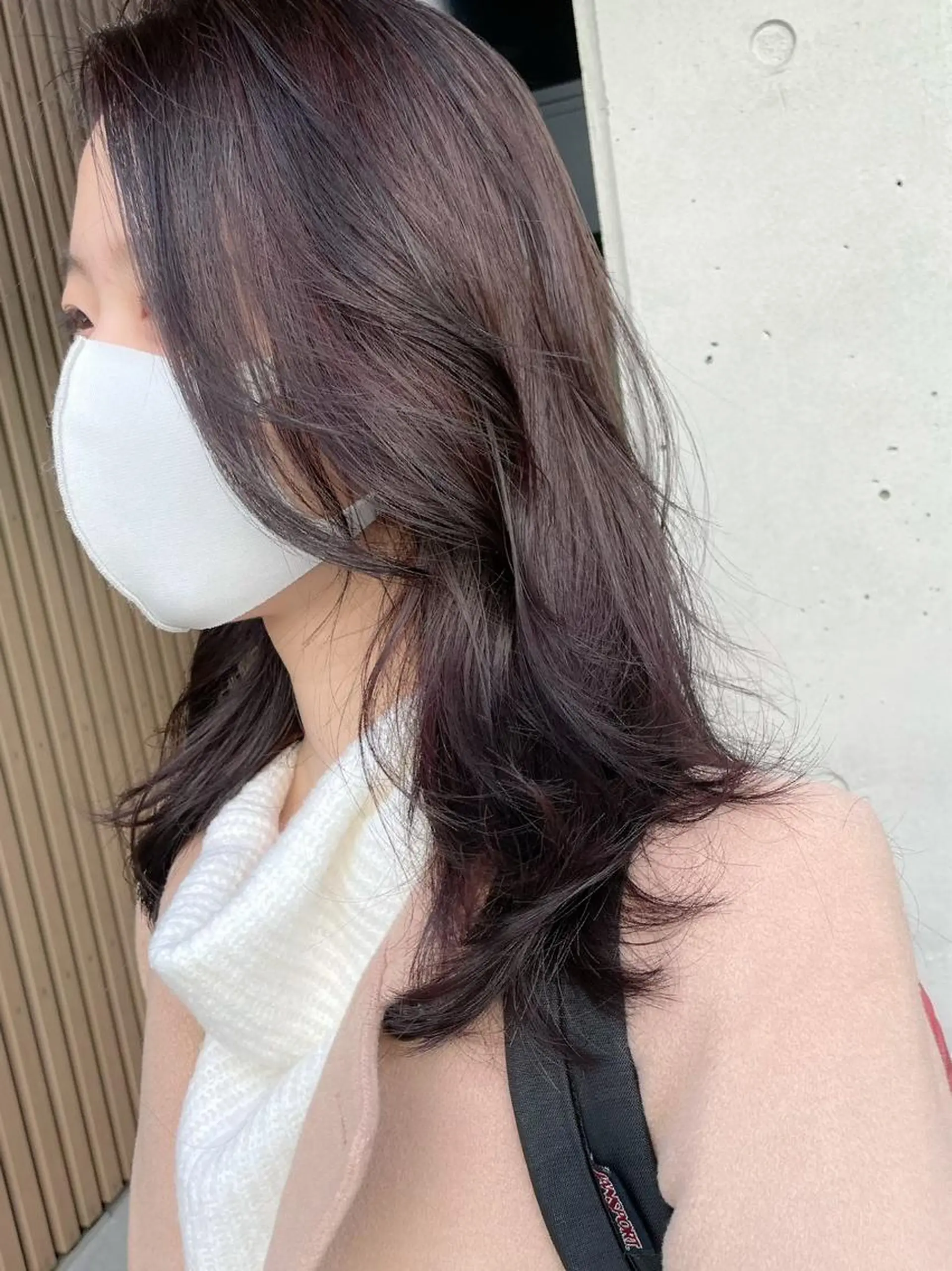 ロング レイヤーカット カット パーマ シンプル+αな デザインを 松崎陸のヘアスタイル