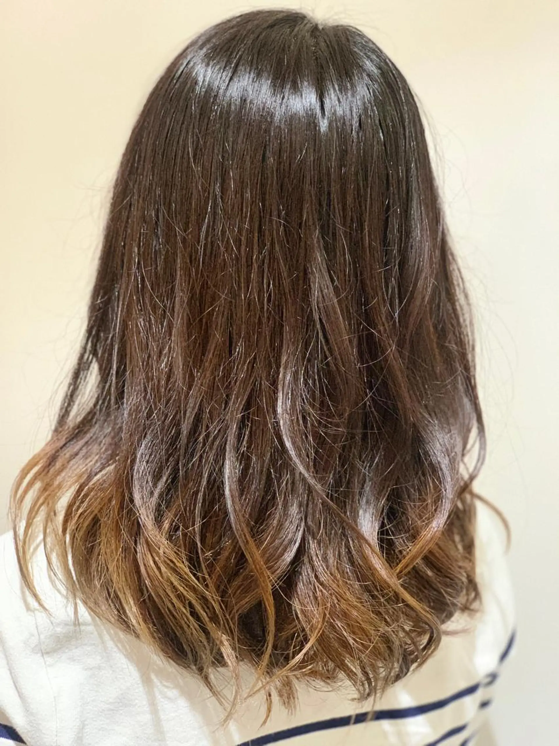 ミディアム カラー 盛江 愛のマツエク・マツパデザイン