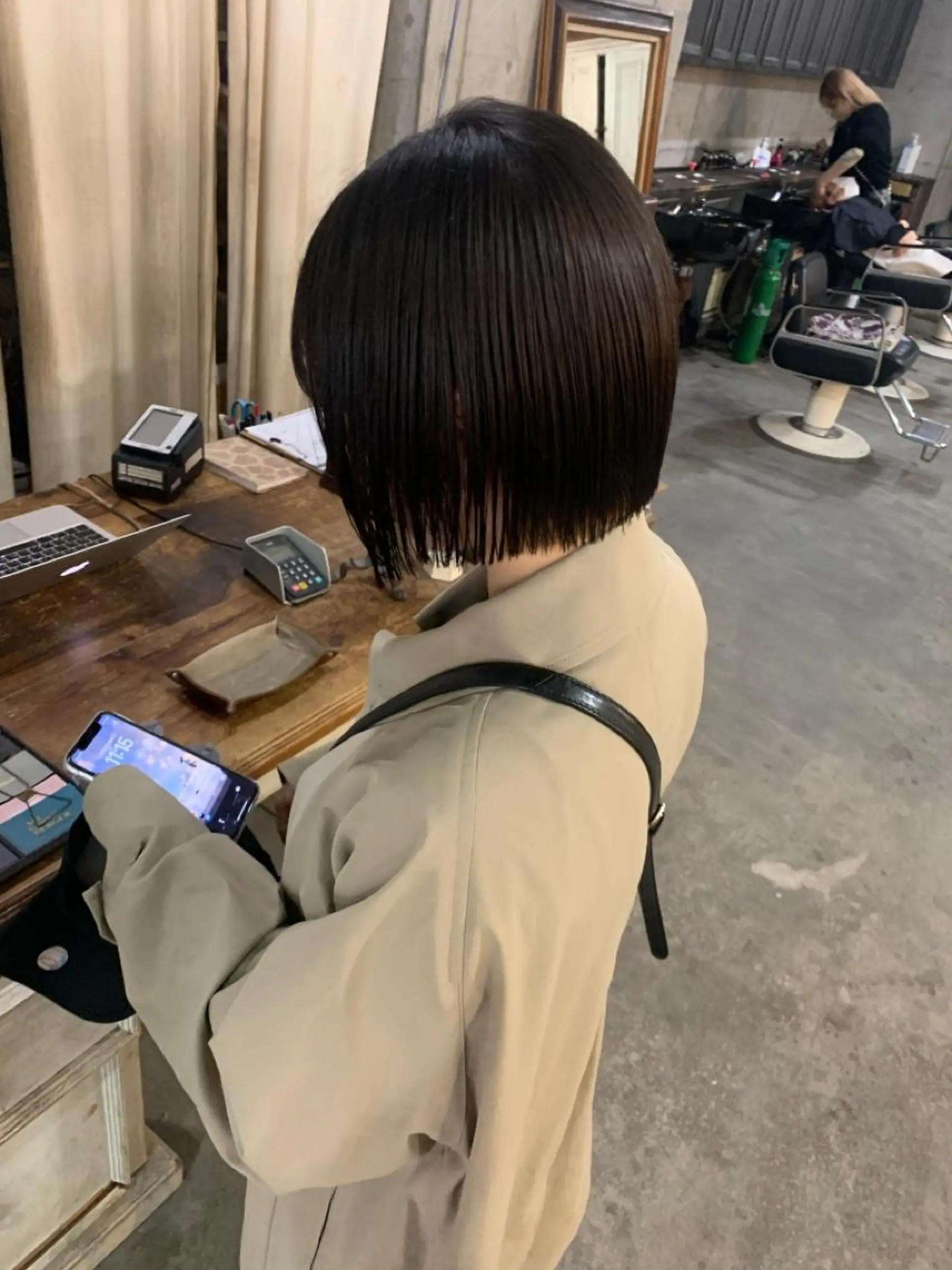 ショート カラー ヘアアレンジ キッズ ショートボブ バレイヤージュ ブリーチ ケアブリーチ 透明感カラー カット 縮毛矯正 🌈難波🌈ベージュ カラー【ヒロム】のヘアスタイル