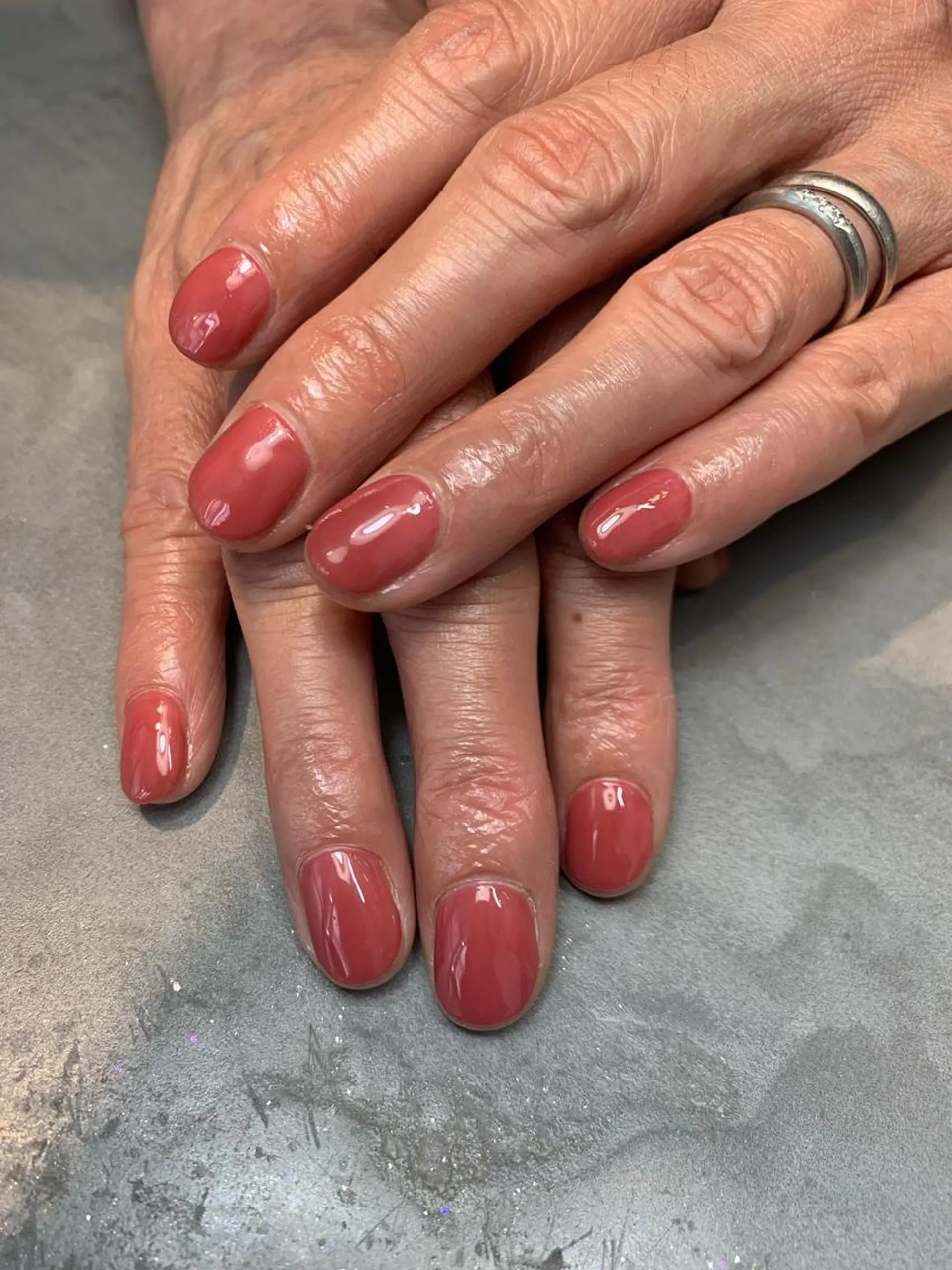 ネイル アトリエ・マリス所属・福与 美幸のネイルデザイン