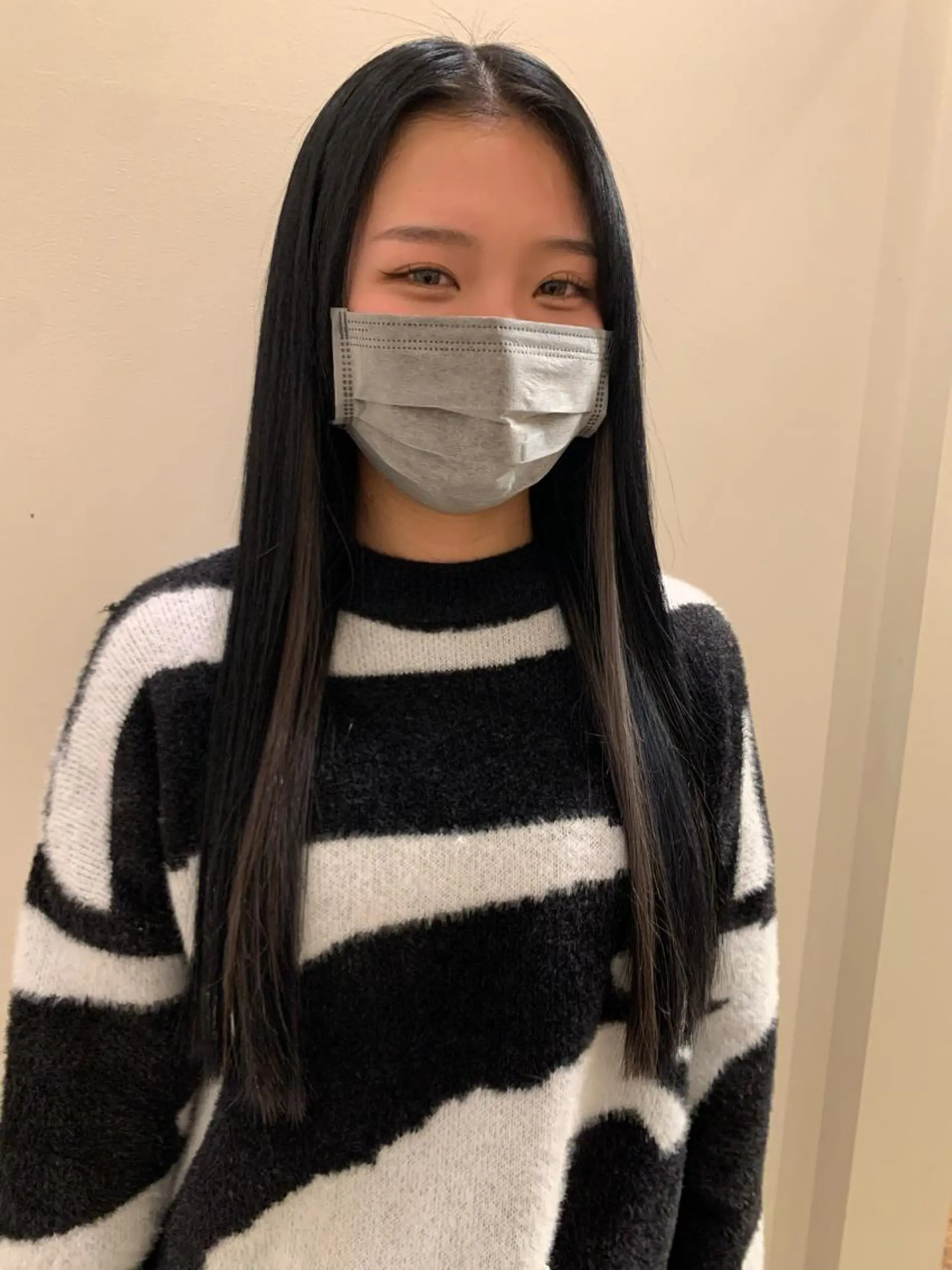 カラー noel/sylph ヘアとまつぱと眉のヘアスタイル