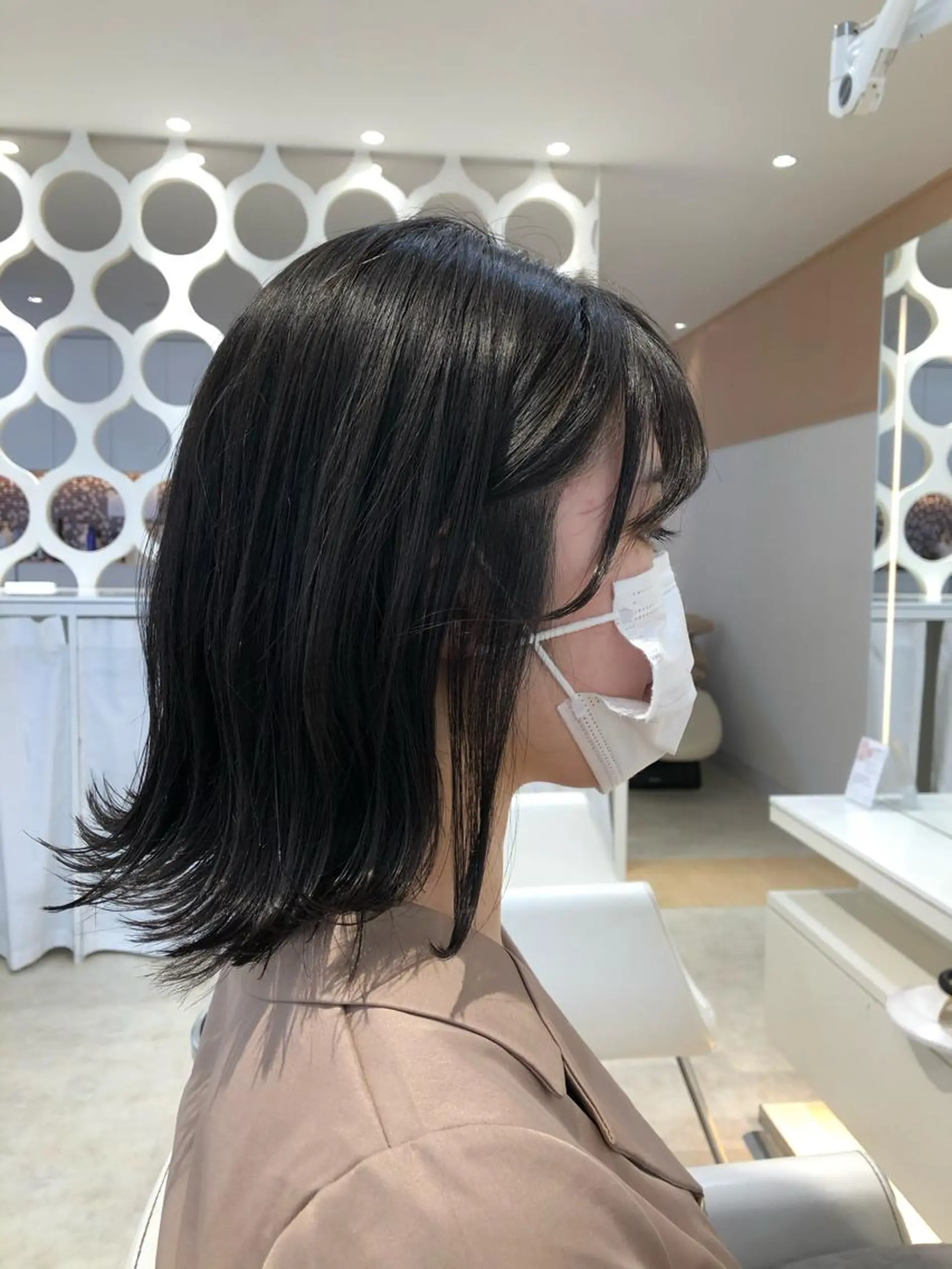 ミディアム パーマ ボブ 外ハネヘア 佐藤 侑哉のヘアスタイル