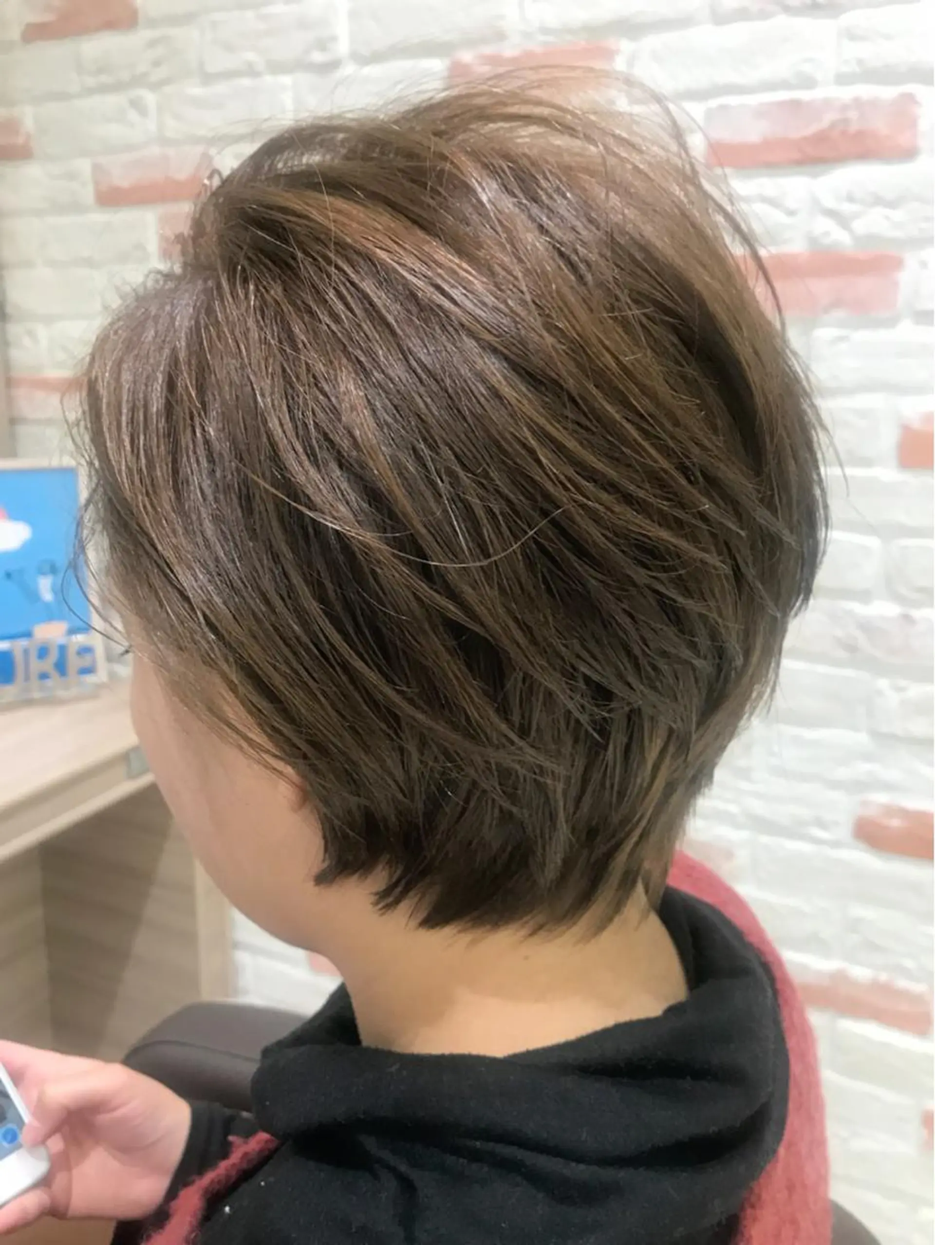 ショート カット 新宿 木下拓哉のヘアスタイル