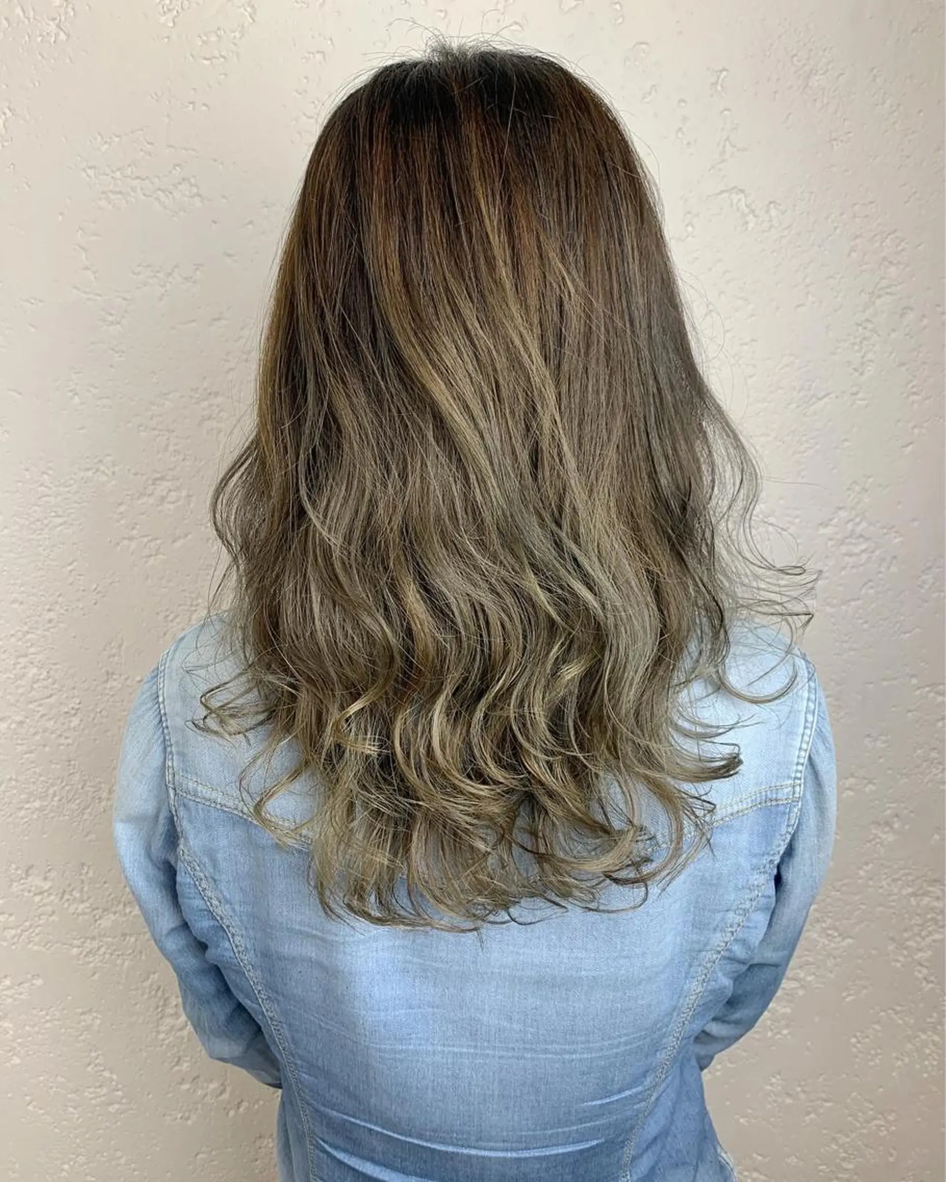 セミロング boutique misakiのヘアスタイル