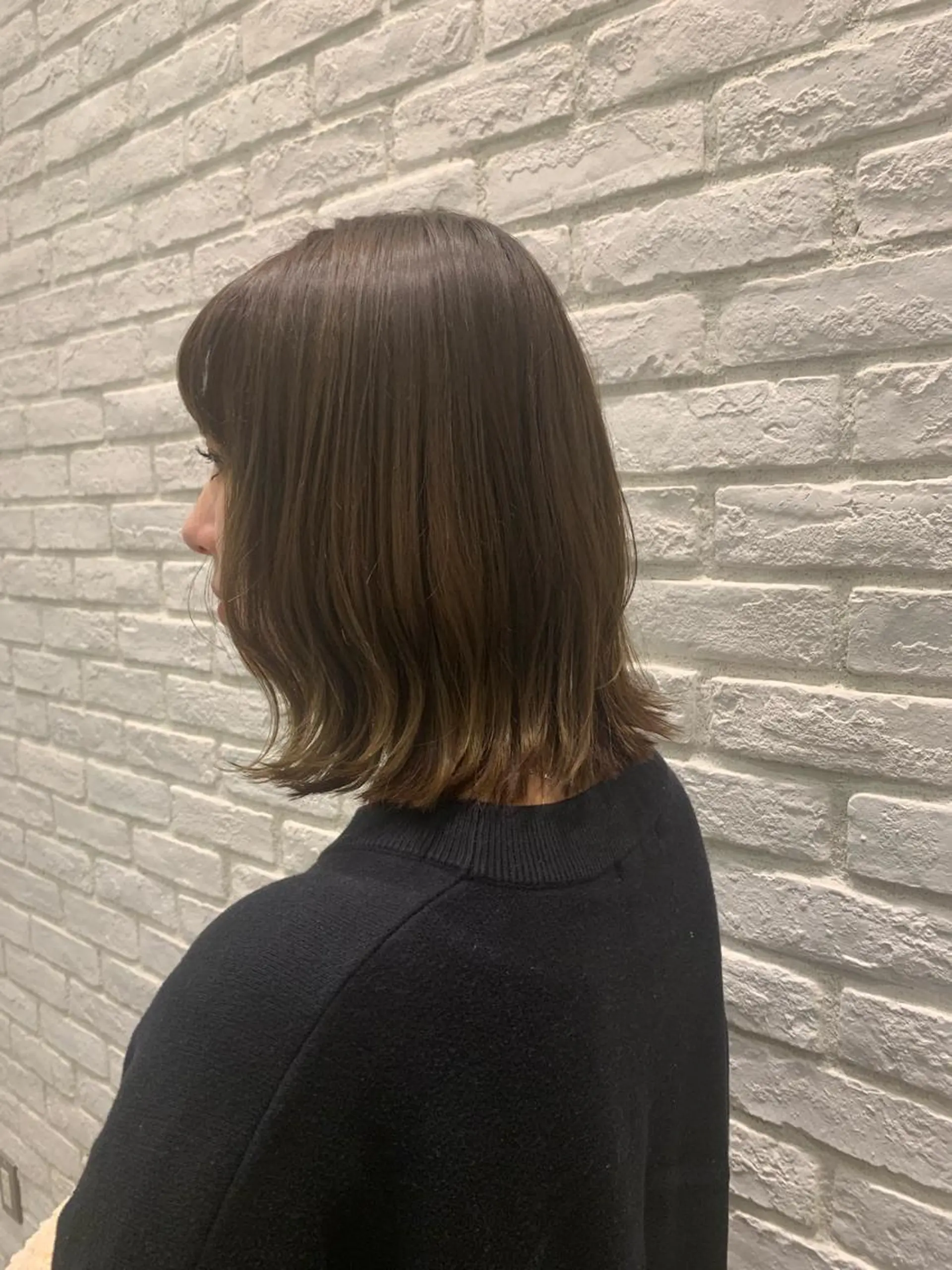 ミディアム カラー ヘアアレンジ カット ヘアカラー トリートメント ミドウチ アヤカのヘアスタイル