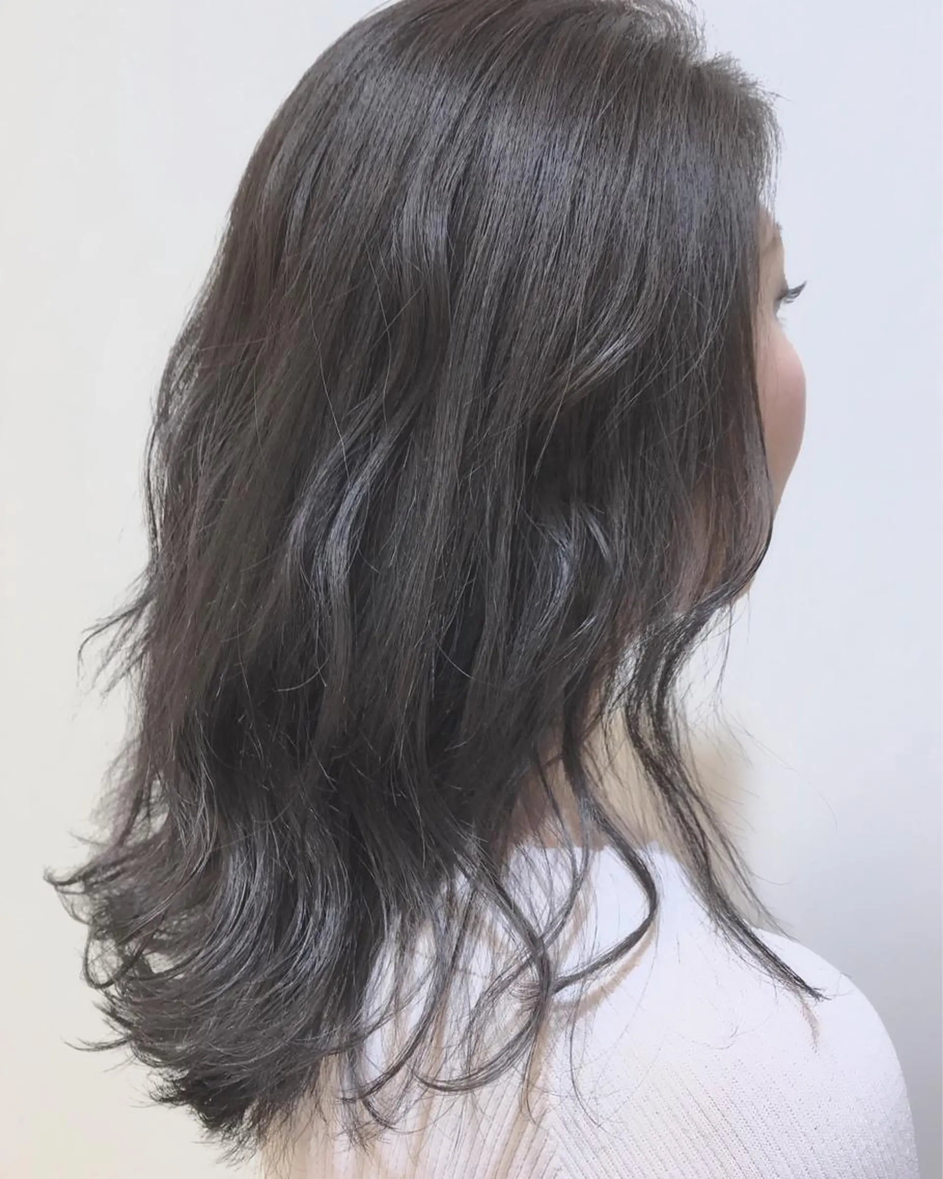 ロング カラー 切りっぱなしボブ アッシュ アッシュグレー バレイヤージュ グラデーションカラー ✨髪質改善✨完全個室 三橋正隆のヘアスタイル
