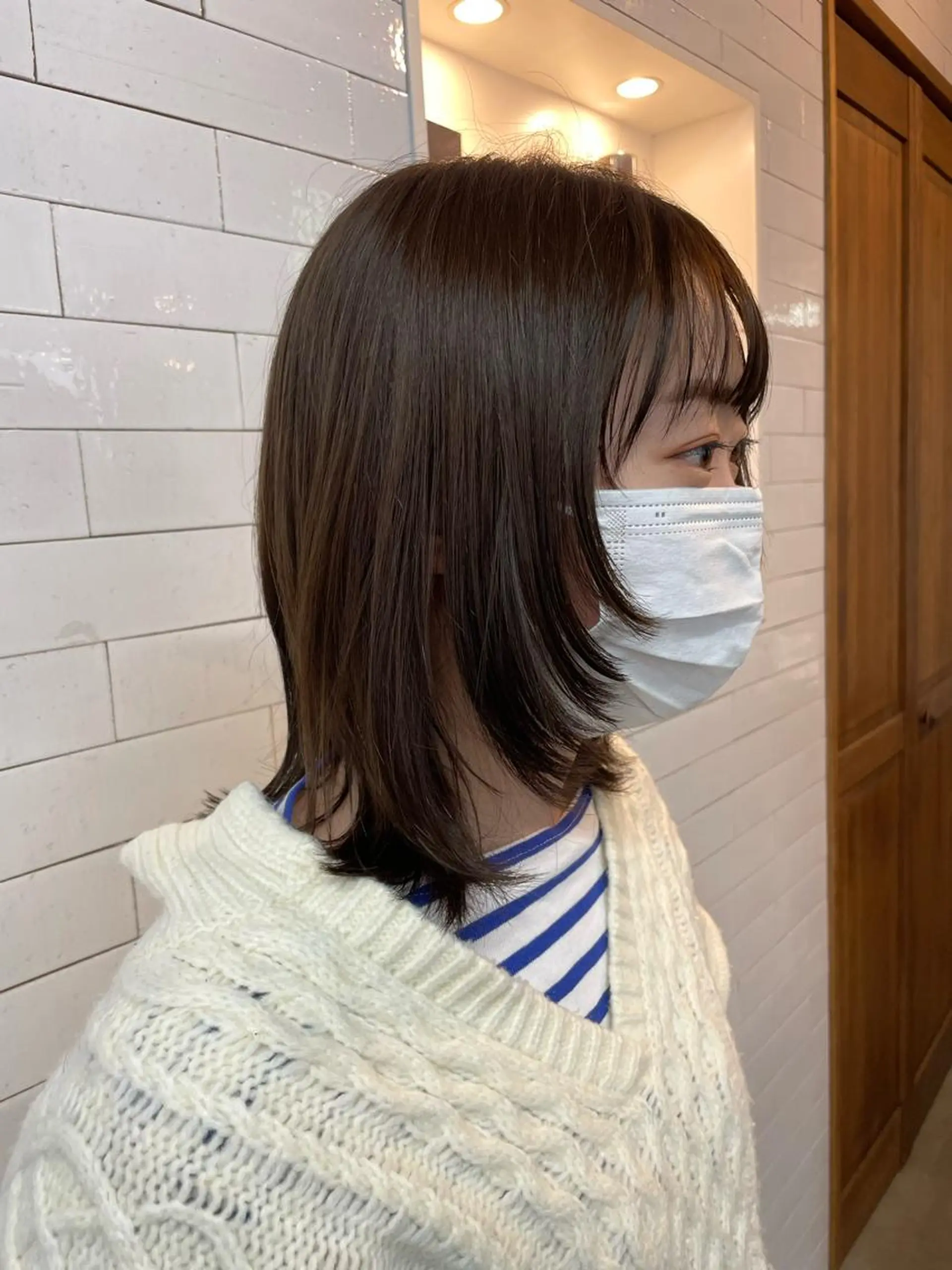 ミディアム カラー アッシュ レイヤーカット ウルフカット カット ヘアカラー トリートメント やすだ しおりのその他イメージ