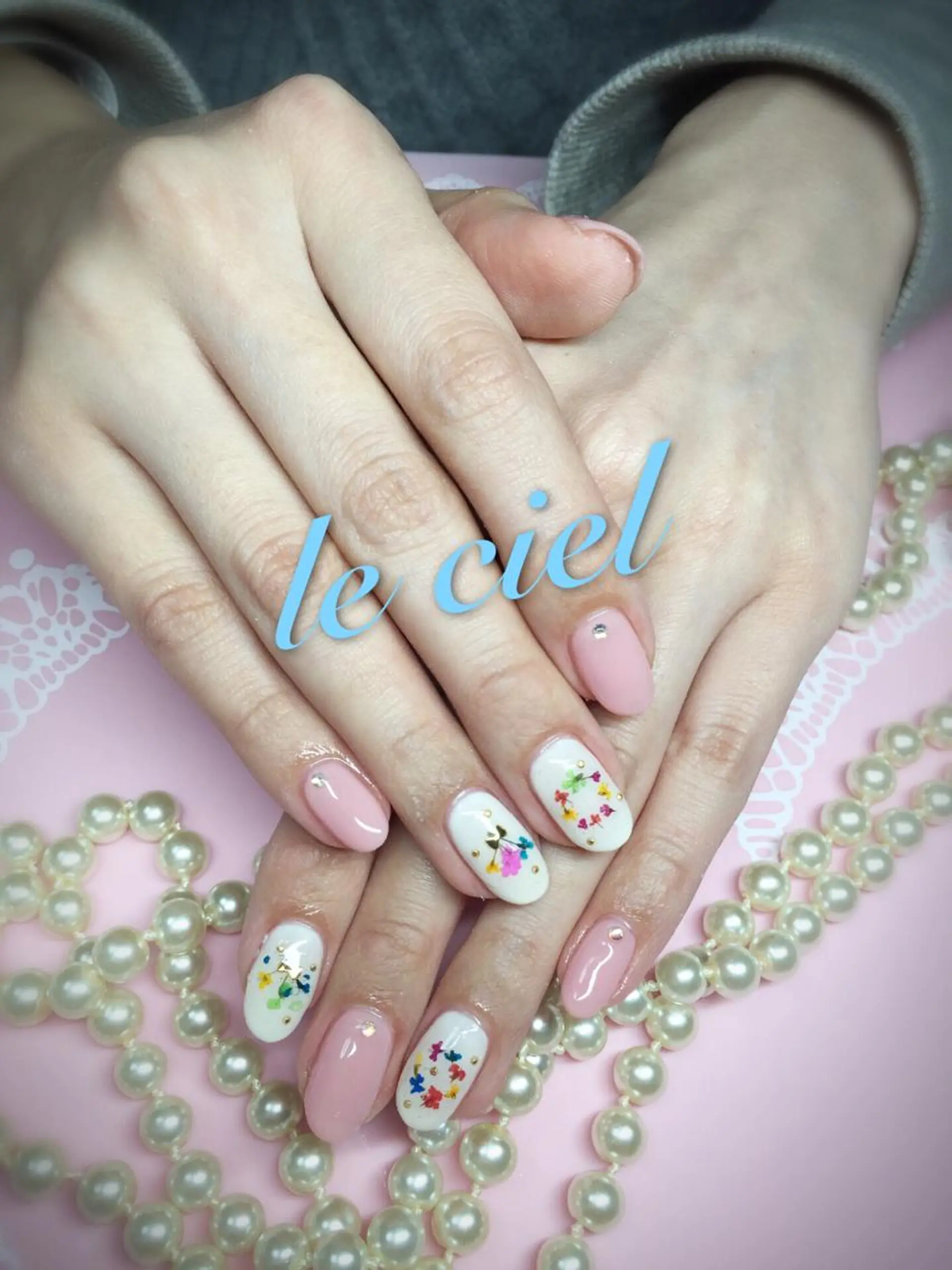 ネイル Naka Rieのネイルデザイン