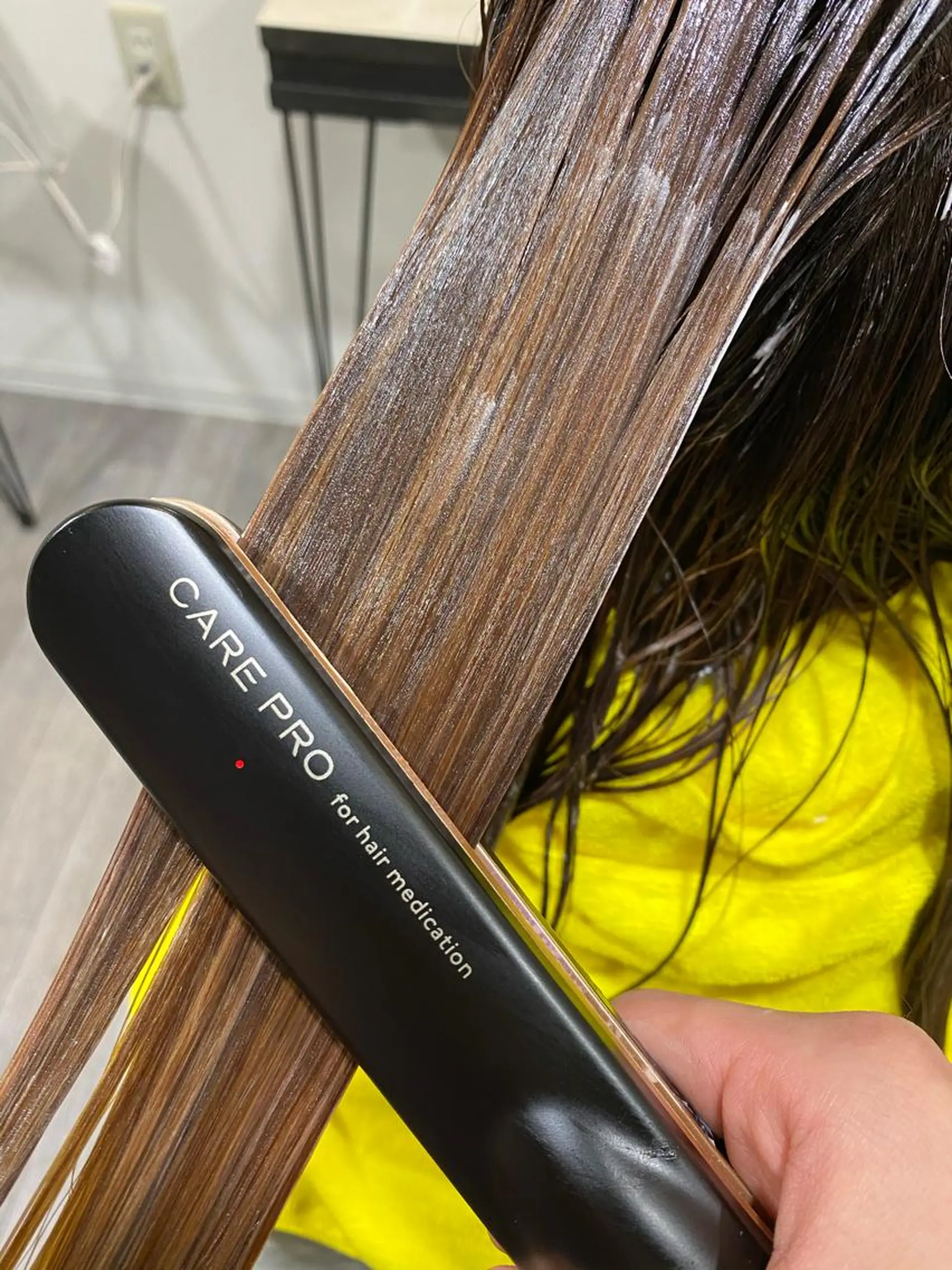 セミロング カラー アディクシーカラー バレイヤージュ ブリーチ ケアブリーチ デザインカラー カット トリートメント unpeu hair  二条所属・先着1名様限定 カット無料のヘアスタイル