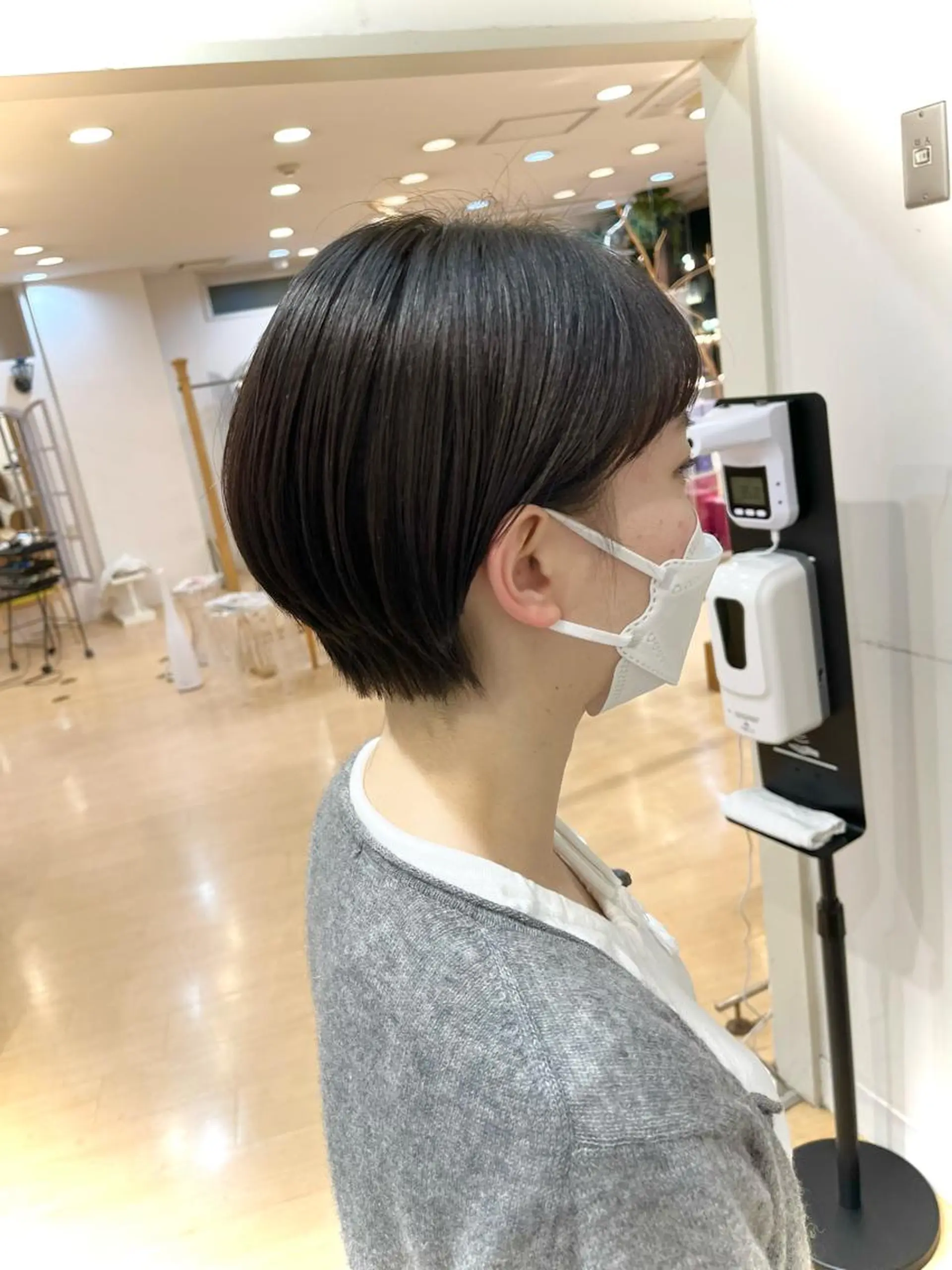 ショート くびれヘア ショートヘア LUNA🌙韓国ヘア 🌙レイヤーカットのヘアスタイル