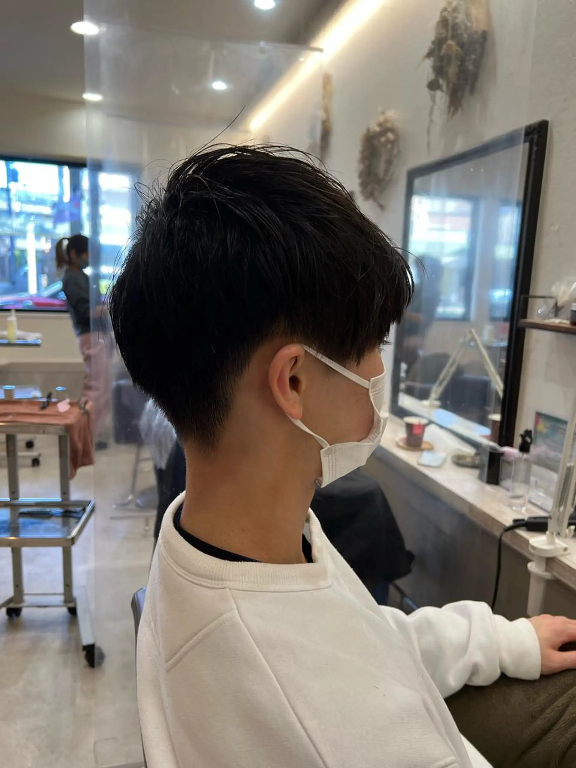 ショート メンズ カット トリートメント 🌱ブリーチカラー しばただいき🌱のヘアスタイル