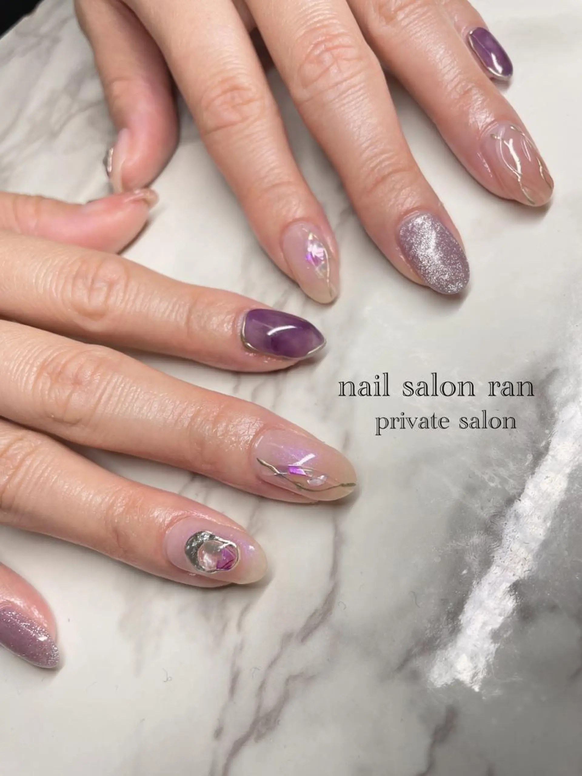 ネイル 大理石ネイル(マーブル) nailsalon ranのネイルデザイン