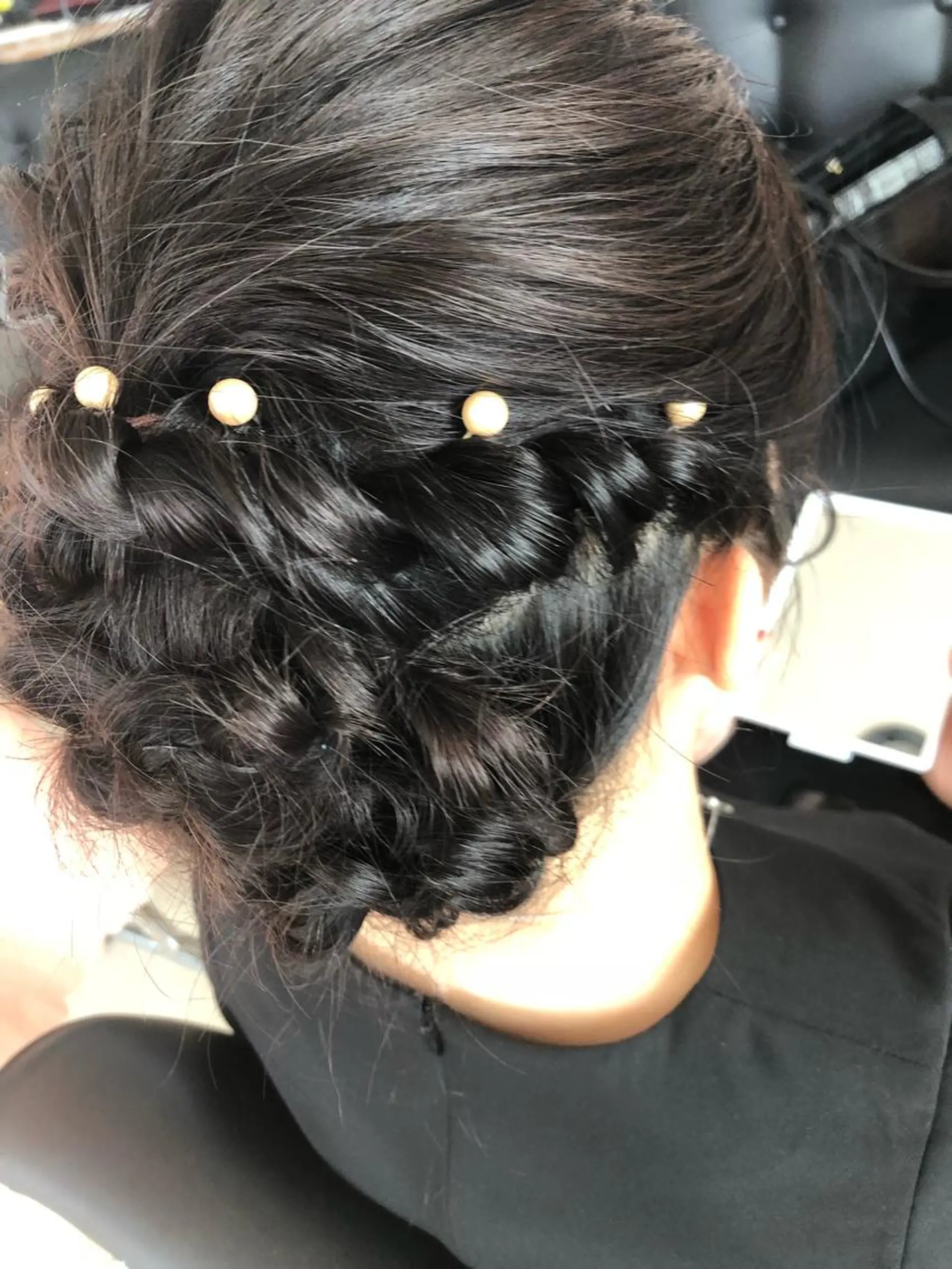 ロング カラー パーマ ヘアアレンジ メンズ キッズ ネイル マツエク・マツパ ハーフアップ 結婚式・ブライダル 結婚式・ブライダル デート ブライダルネイル 銀河 ティンガーラのヘアスタイル