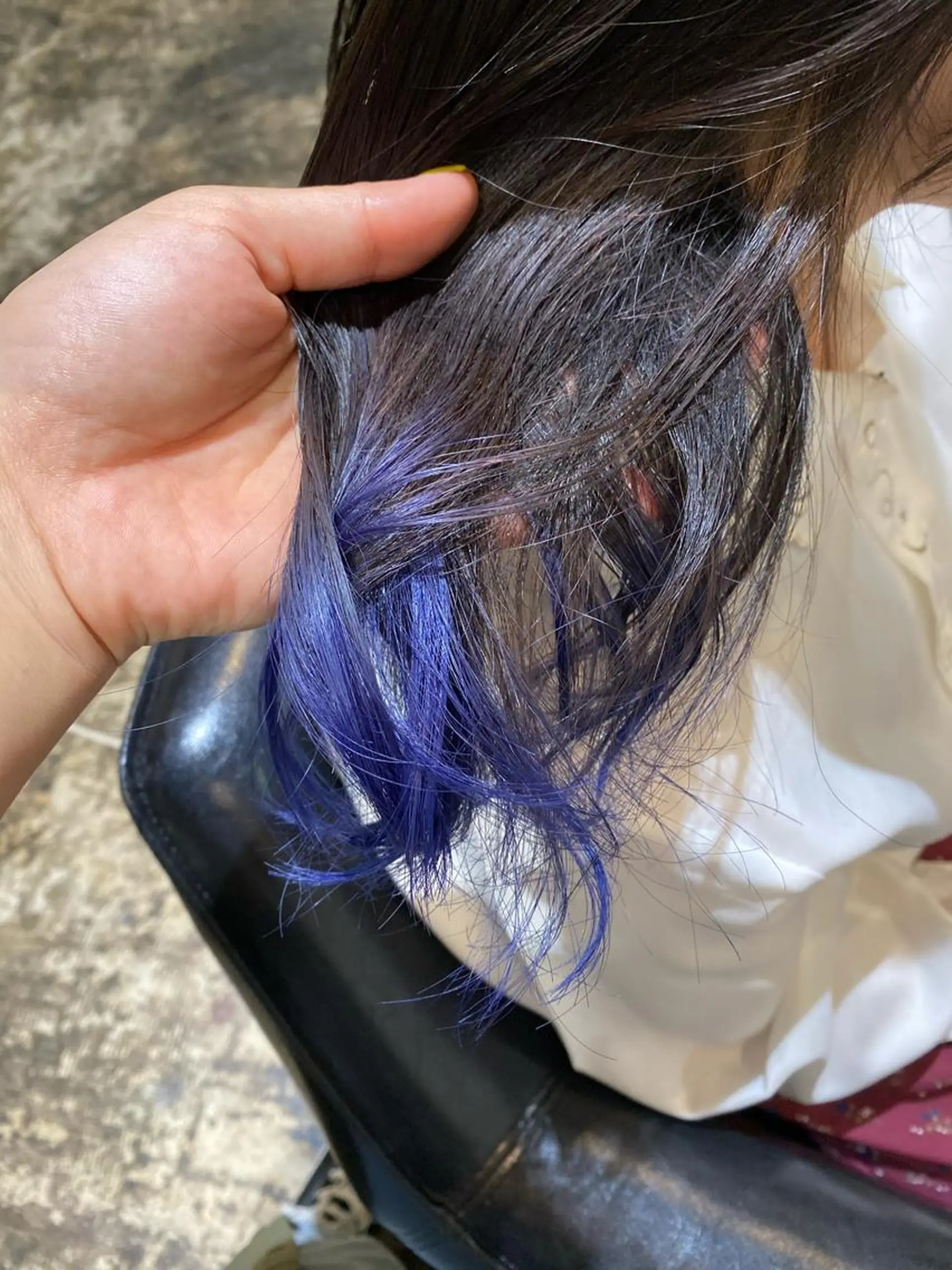 セミロング カラー TRUCK トラックのヘアスタイル