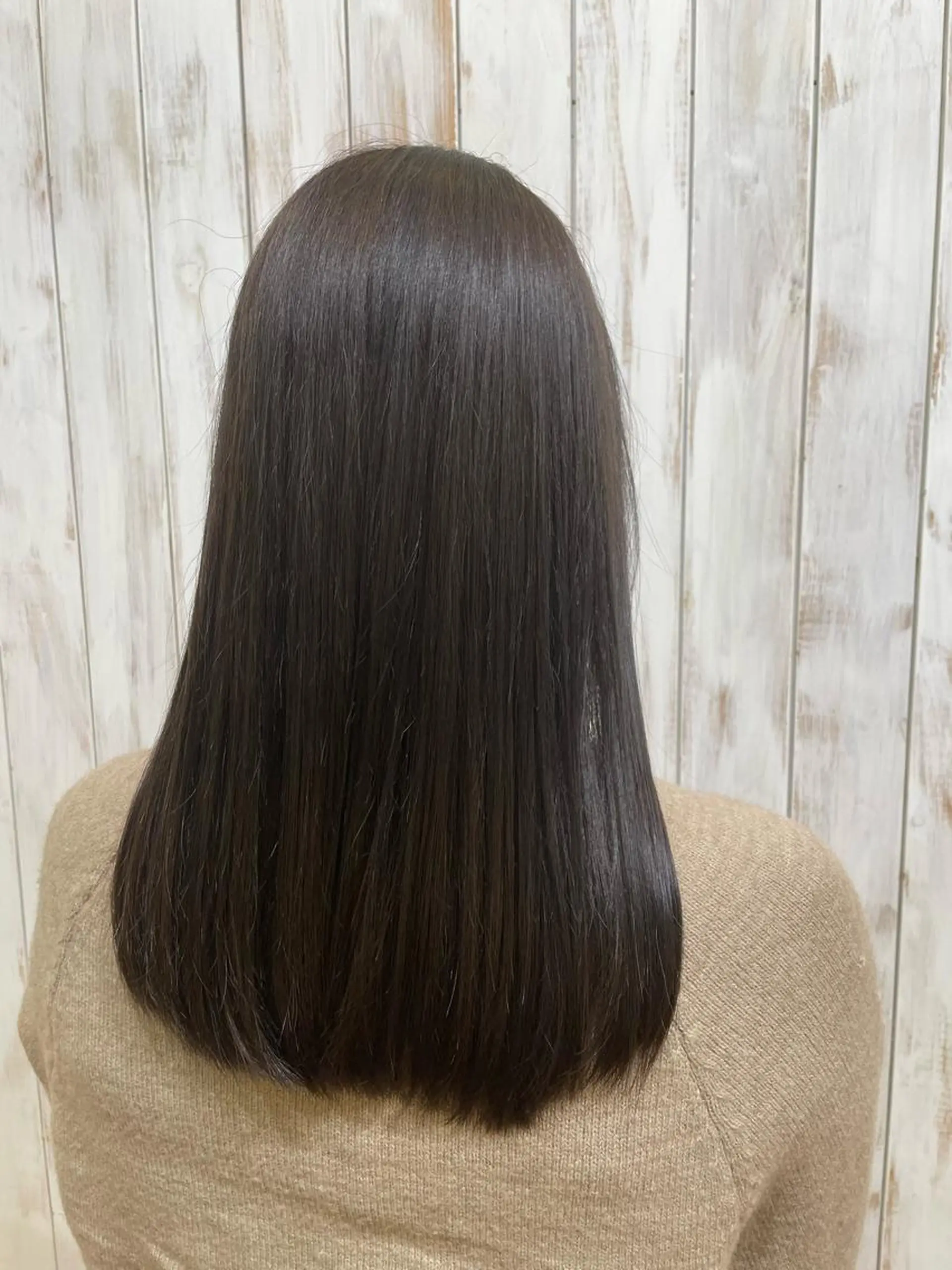ロング カラー アッシュ カット ヘアカラー 青田 明日海のヘアスタイル