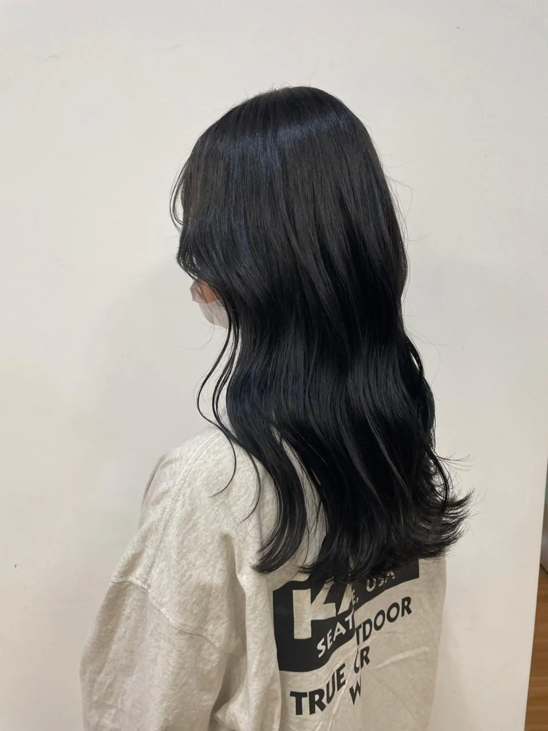 ロング 河口 友里のヘアスタイル